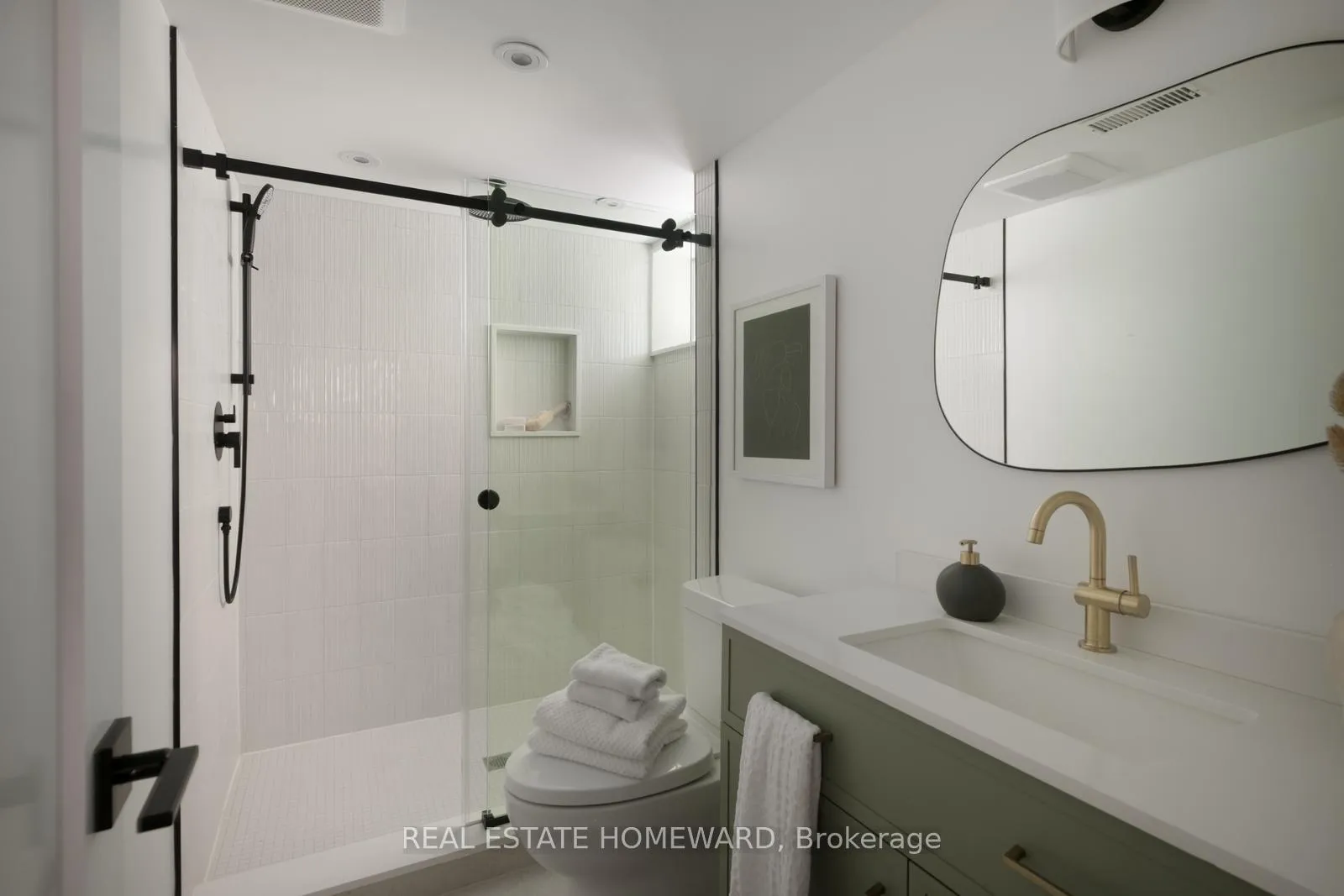 Photo 29 of 148 Mountjoy Avenue, Toronto, Greenwood-Coxwell — HOMEH