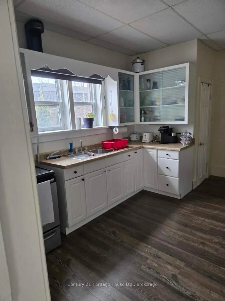 Photo 7 of Unit B, 221 Main Street, Wellington North, Mount Forest — HOMEH