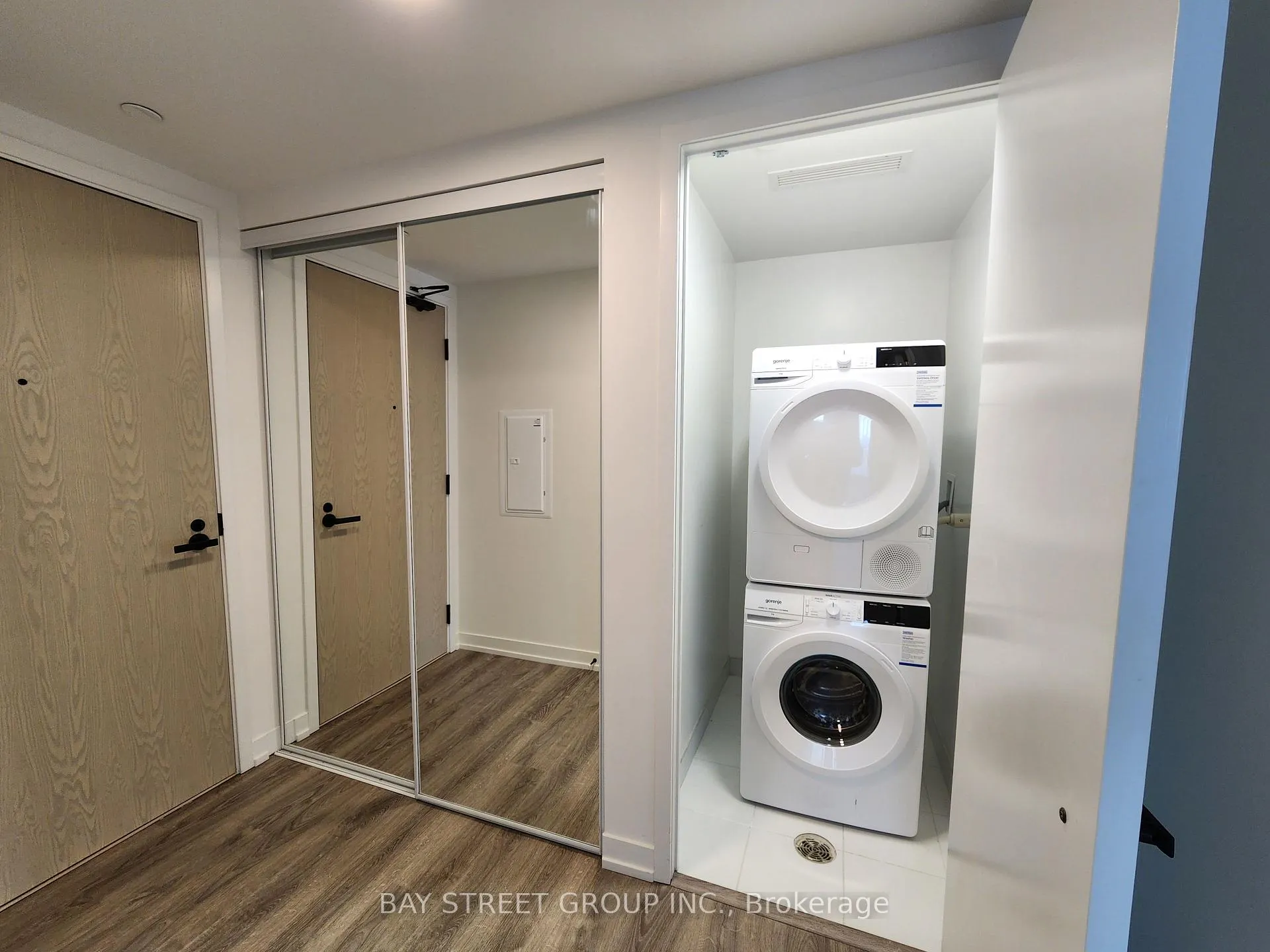 Photo 17 of Unit 3903, 195 Commerce Street, Vaughan, Vaughan Corporate Centre — HOMEH