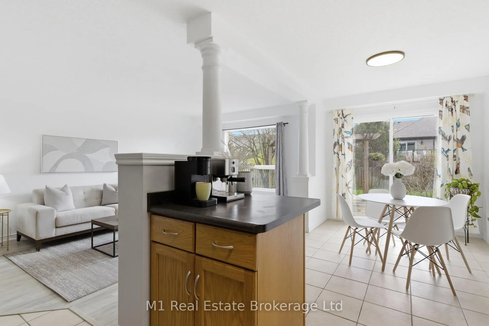 Photo 11 of 577 Mctavish Street, Centre Wellington, Fergus — HOMEH