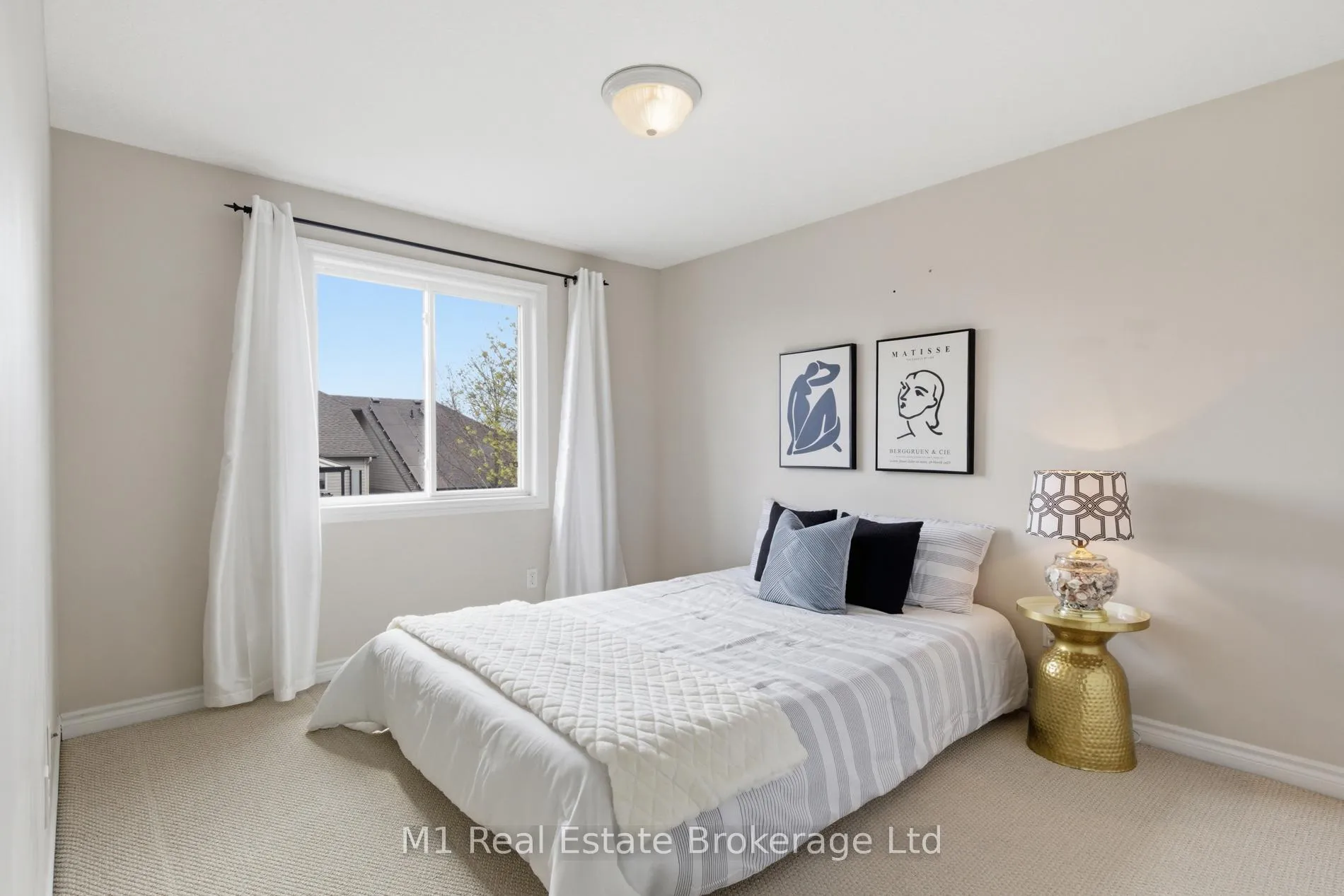 Photo 19 of 577 Mctavish Street, Centre Wellington, Fergus — HOMEH
