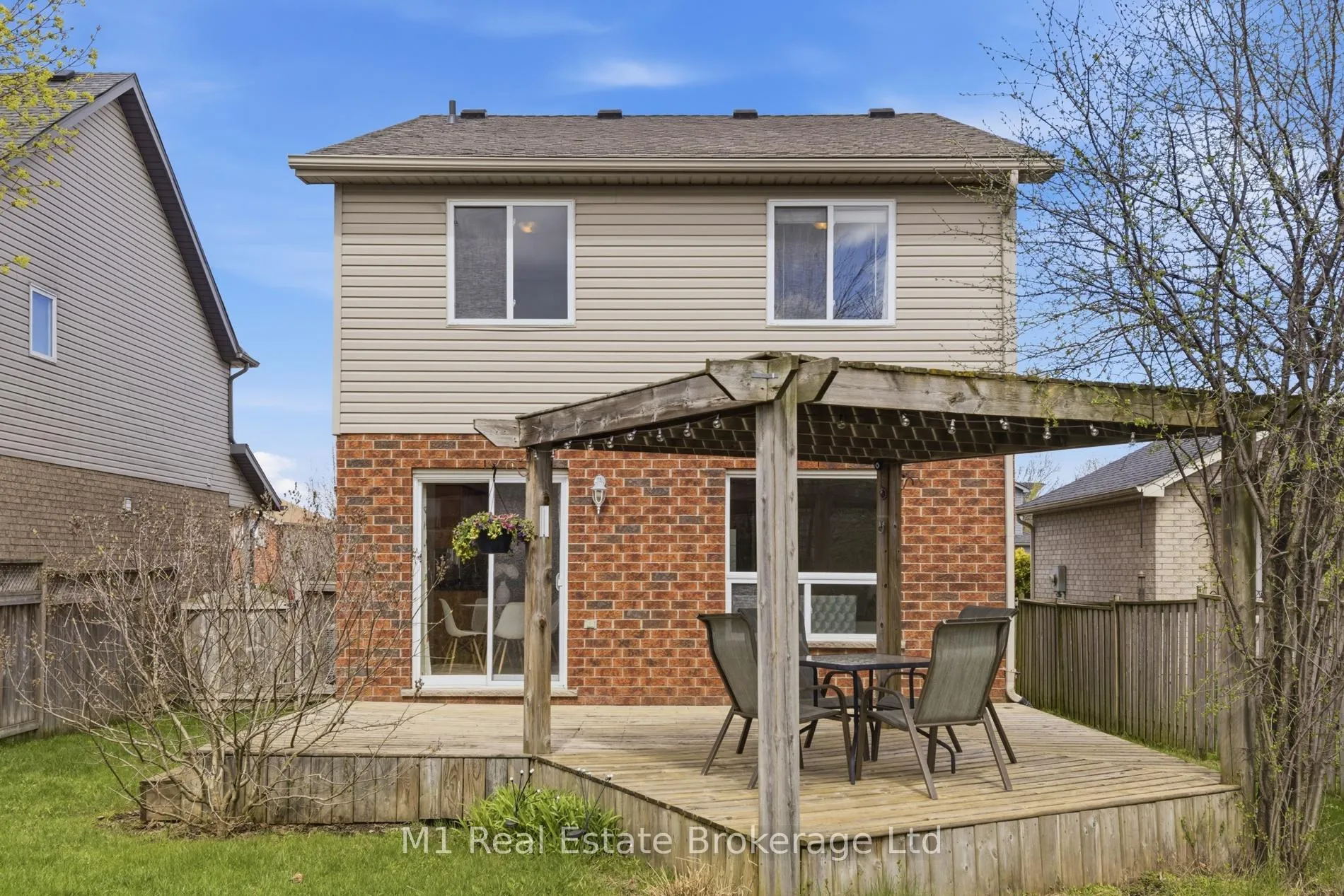 Photo 27 of 577 Mctavish Street, Centre Wellington, Fergus — HOMEH