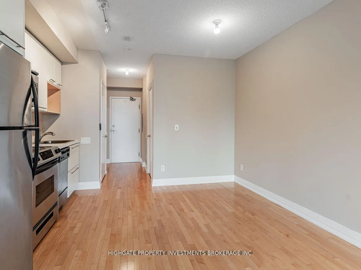 Photo 8 of Unit 1907, 21 Carlton Street, Toronto, Church-Yonge Corridor — HOMEH