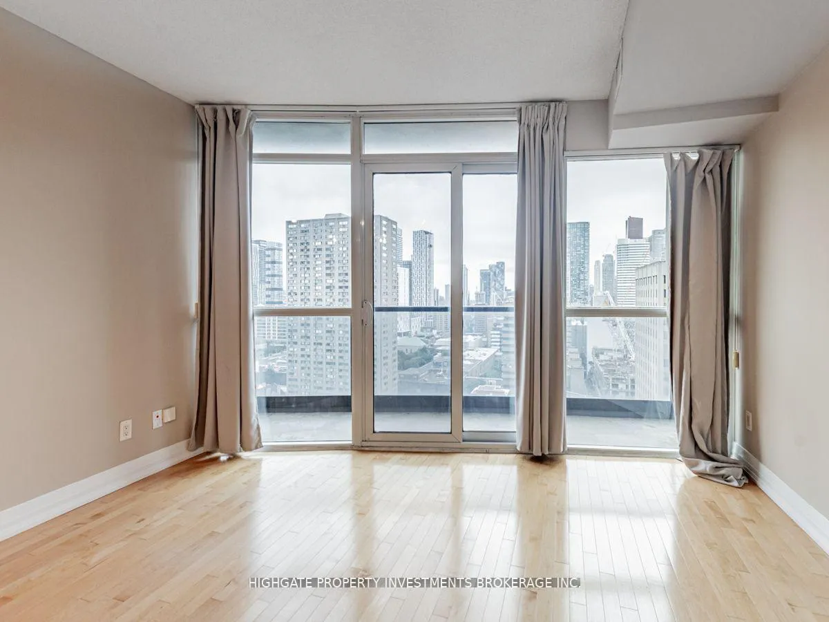 Photo 16 of Unit 1907, 21 Carlton Street, Toronto, Church-Yonge Corridor — HOMEH