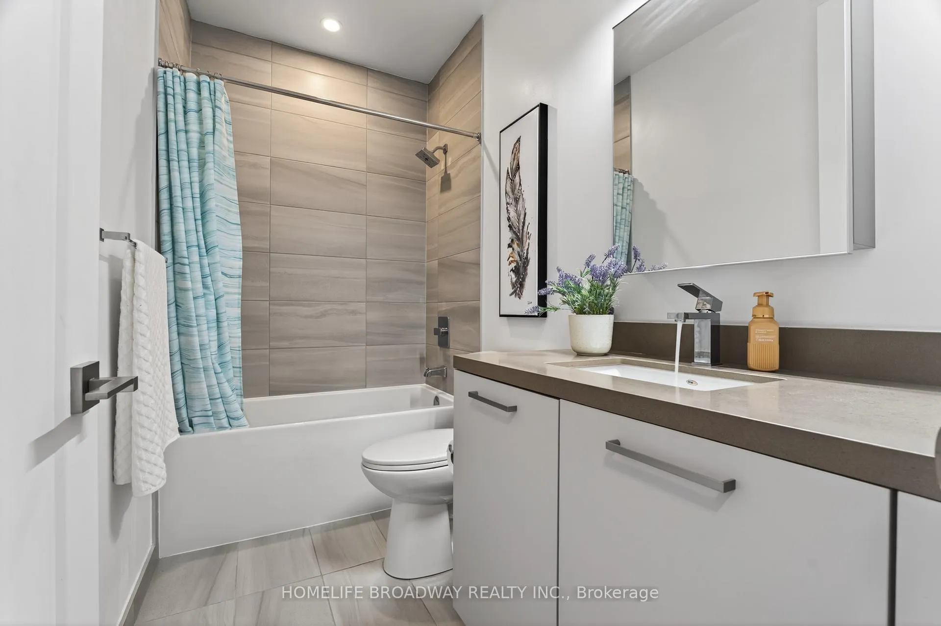 Photo 7 of Unit 3906, 12 Gandhi Lane, Markham, Commerce Valley — HOMEH