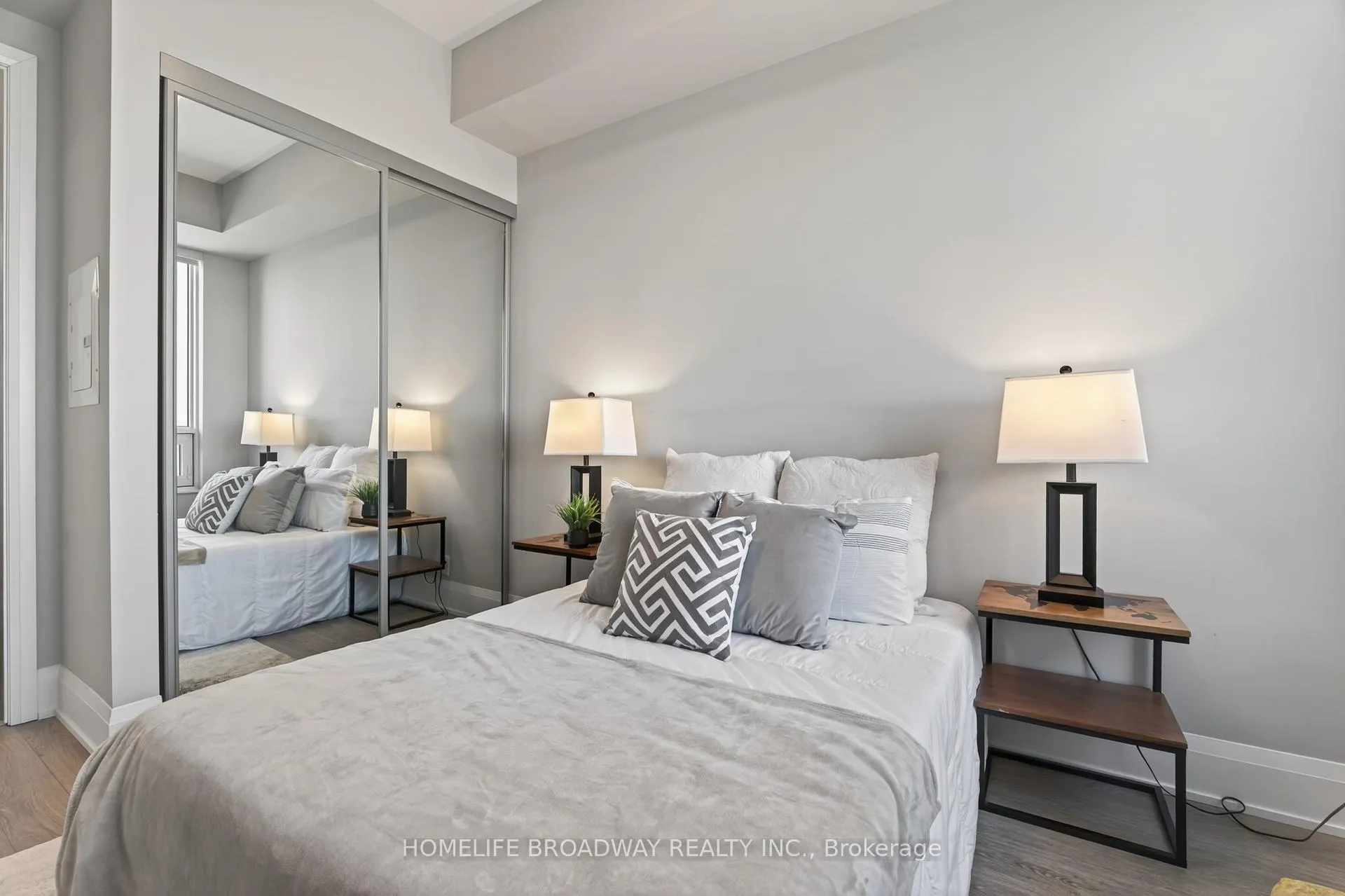 Photo 17 of Unit 3906, 12 Gandhi Lane, Markham, Commerce Valley — HOMEH