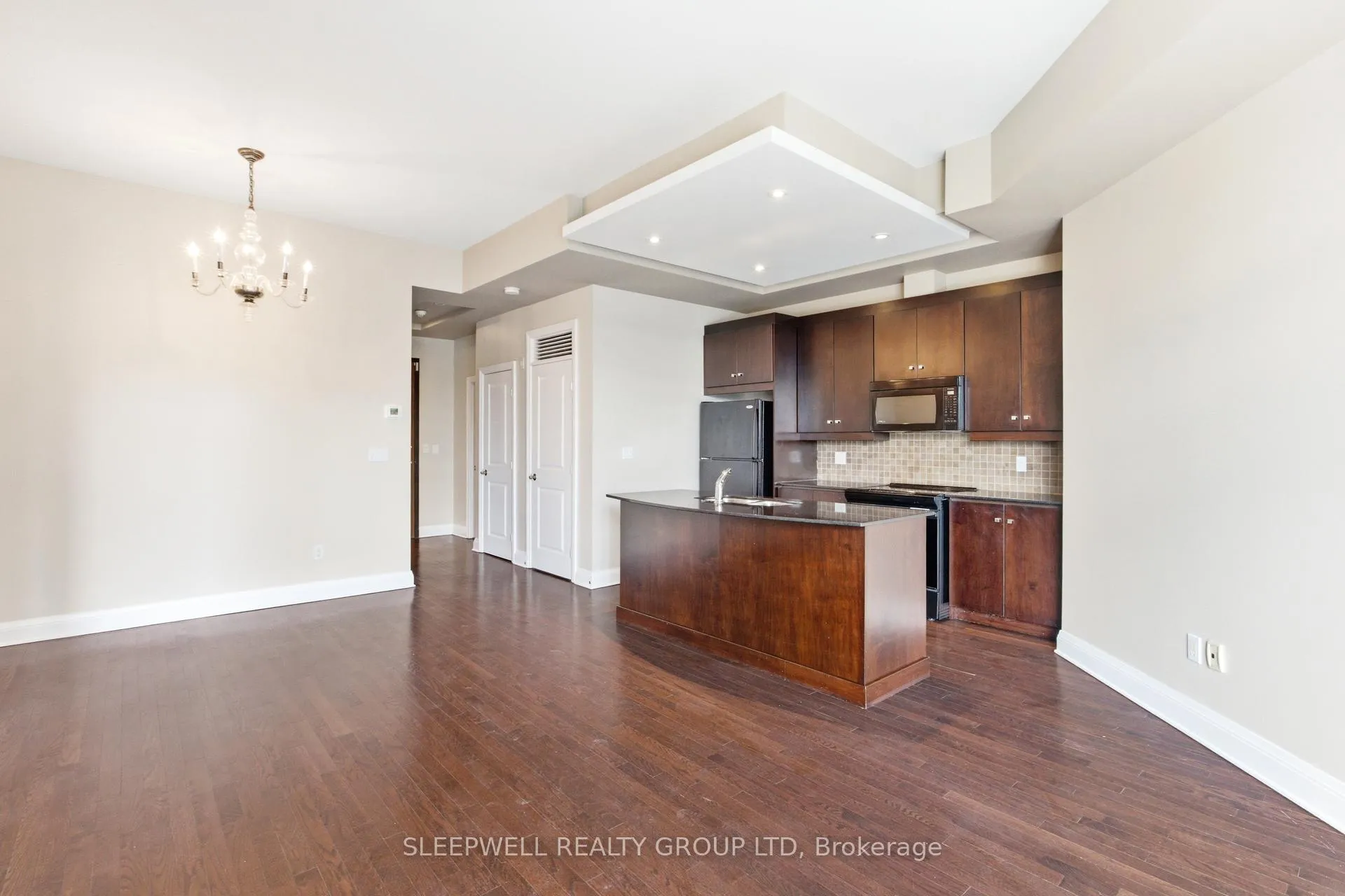 Photo 4 of Unit PH03, 295 Mackay Street, Ottawa, Lindenlea — HOMEH
