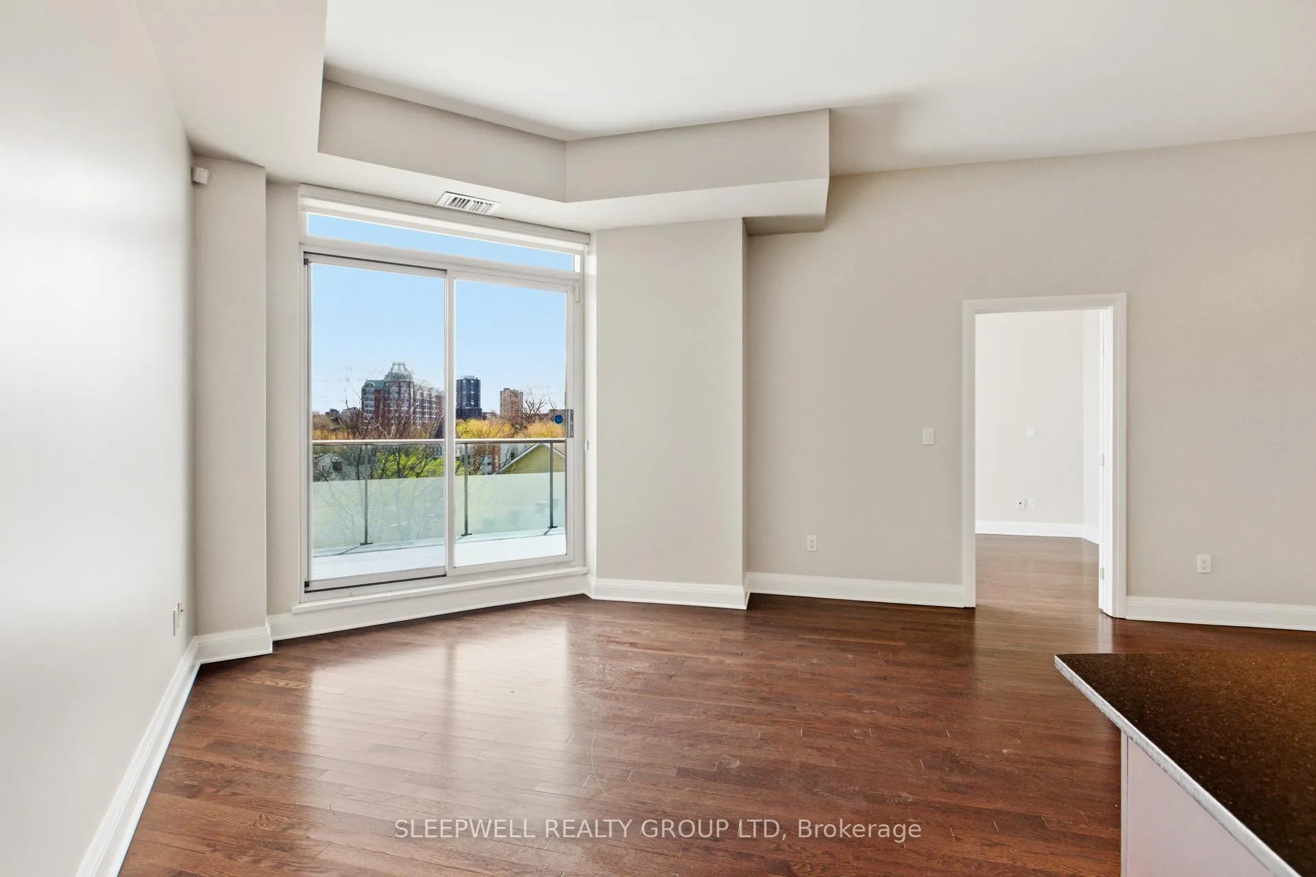 Photo 8 of Unit PH03, 295 Mackay Street, Ottawa, Lindenlea — HOMEH