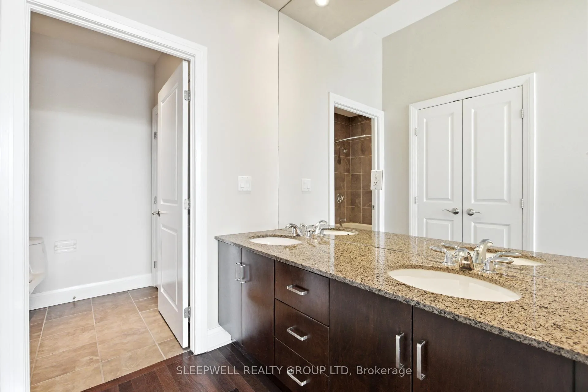 Photo 13 of Unit PH03, 295 Mackay Street, Ottawa, Lindenlea — HOMEH