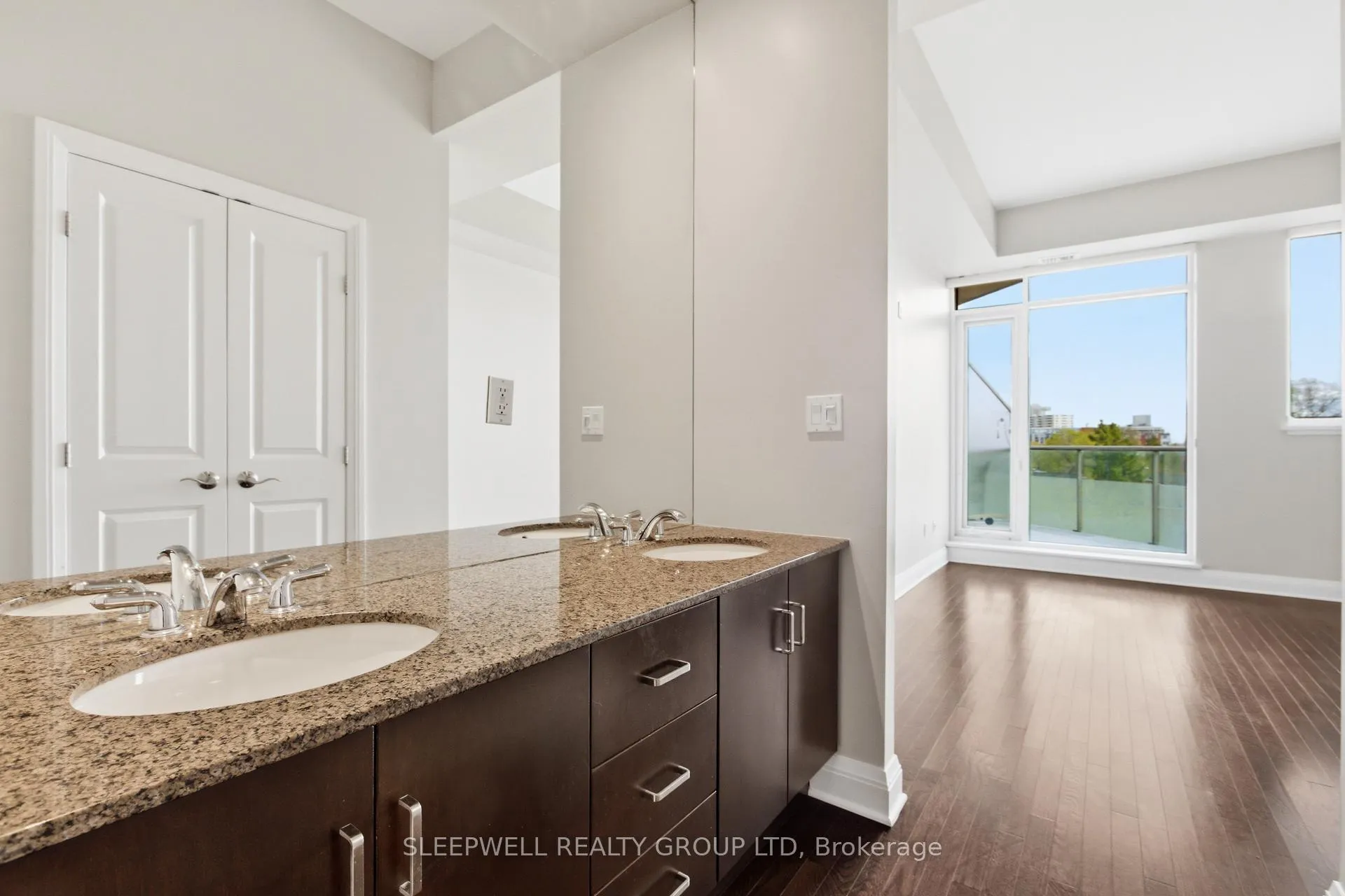Photo 16 of Unit PH03, 295 Mackay Street, Ottawa, Lindenlea — HOMEH