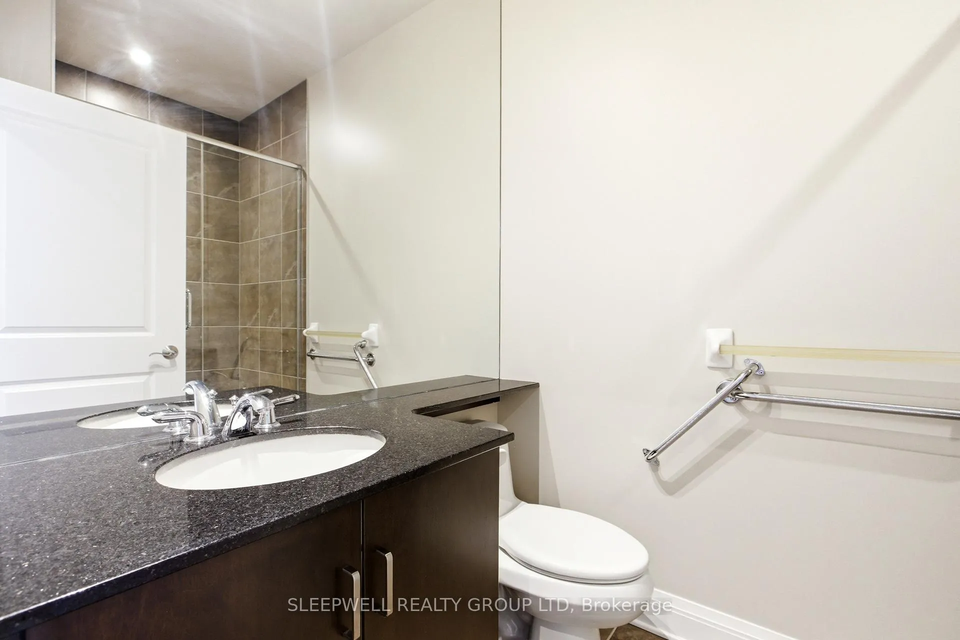 Photo 20 of Unit PH03, 295 Mackay Street, Ottawa, Lindenlea — HOMEH