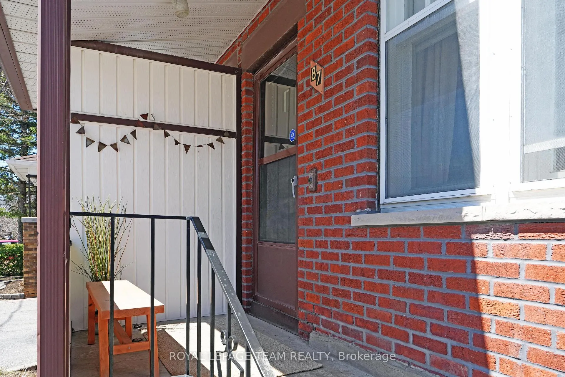 Photo 23 of 87-89 Grove Avenue, Ottawa, Old Ottawa South — HOMEH