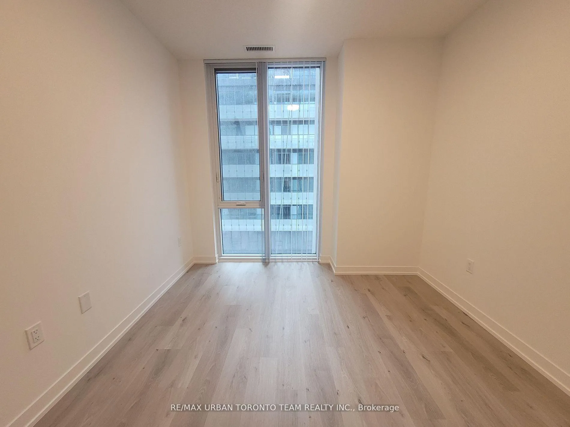 Photo 8 of Unit 1001, 138 Downes Street, Toronto, Waterfront Communities — HOMEH