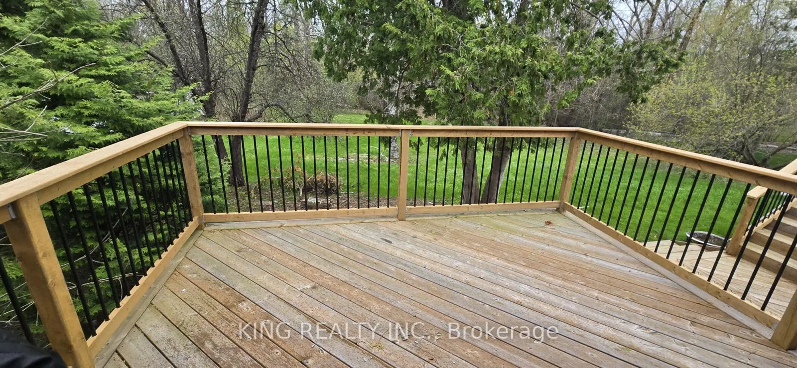 Photo 12 of 8486 Creditview Road, Brampton, Credit Valley — HOMEH