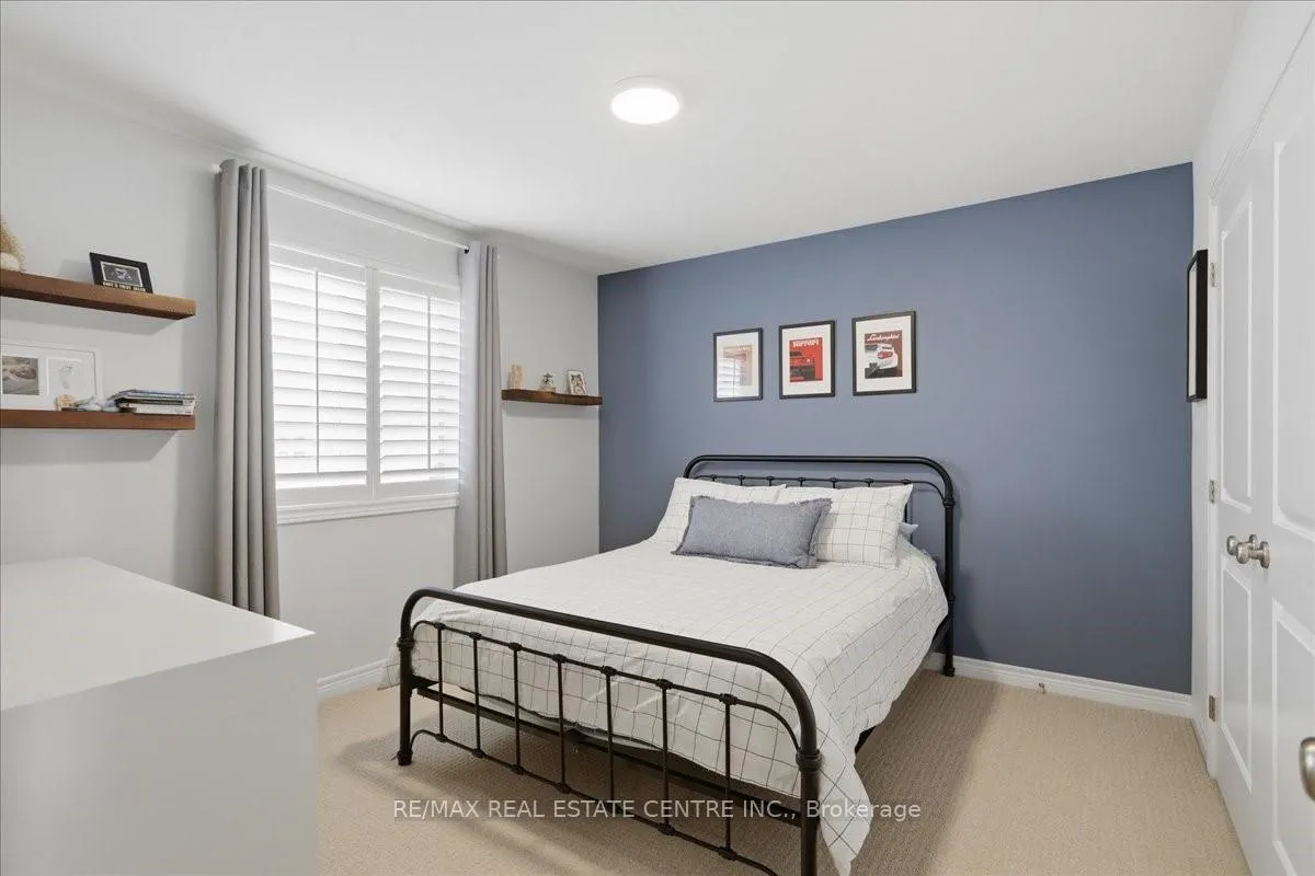Photo 25 of 76 Chamomile Drive, Hamilton, Eleanor — HOMEH