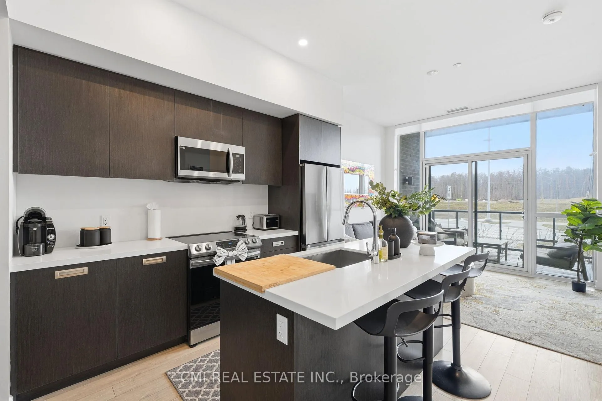 Photo 9 of Unit 106, 415 Sea Ray Avenue, Innisfil, Rural Innisfil — HOMEH