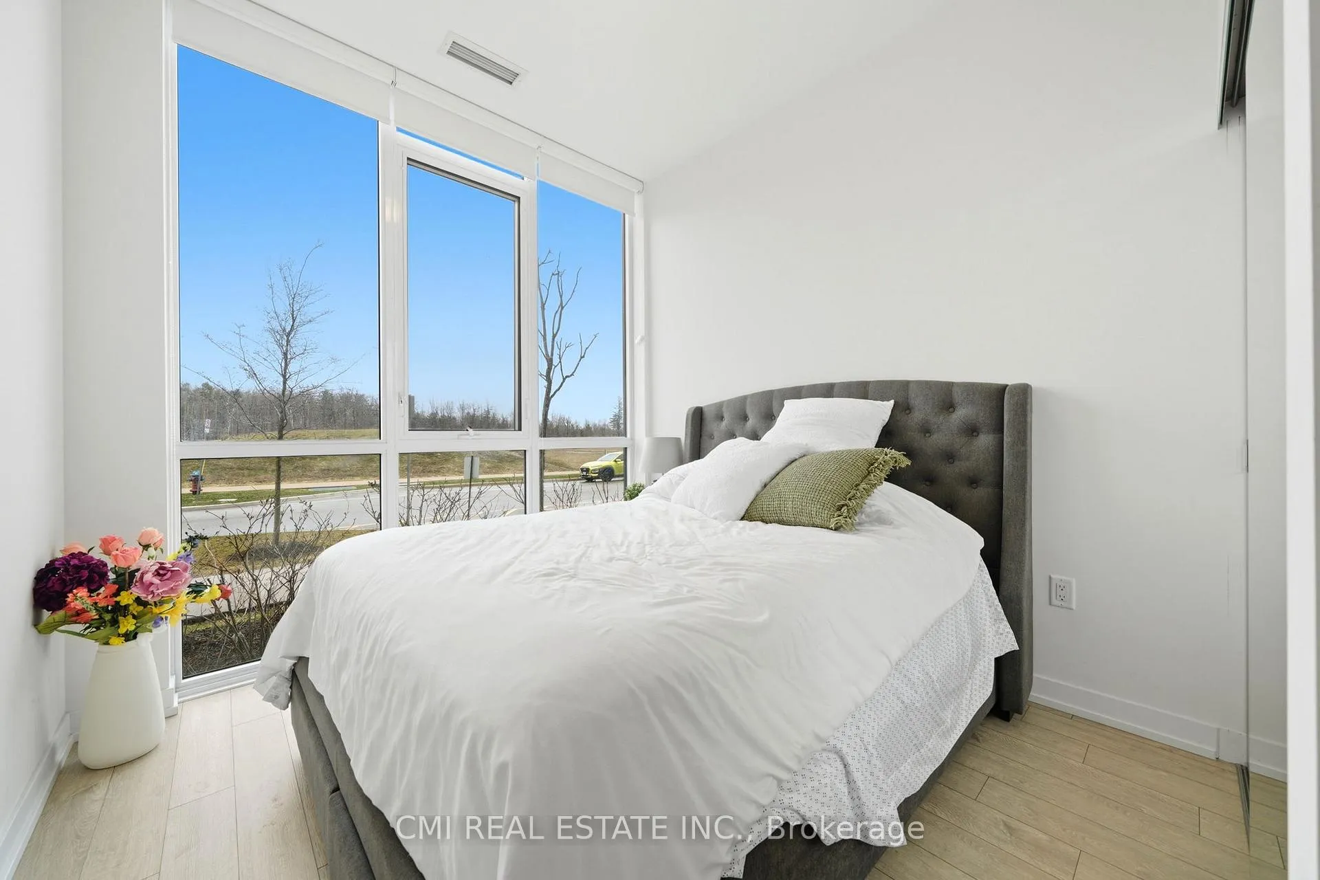 Photo 15 of Unit 106, 415 Sea Ray Avenue, Innisfil, Rural Innisfil — HOMEH