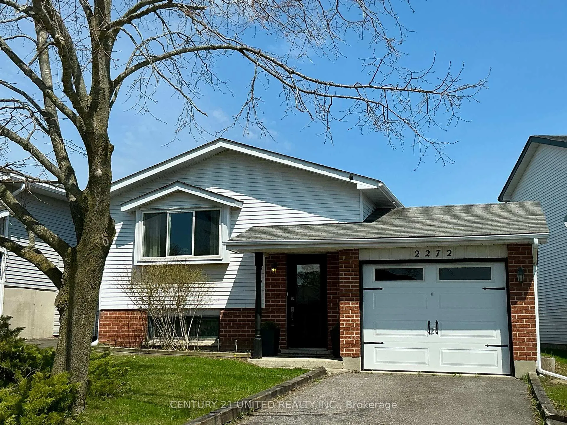 Photo 1 of 2272 Inglewood Road, Peterborough, Monaghan Ward 2 — HOMEH