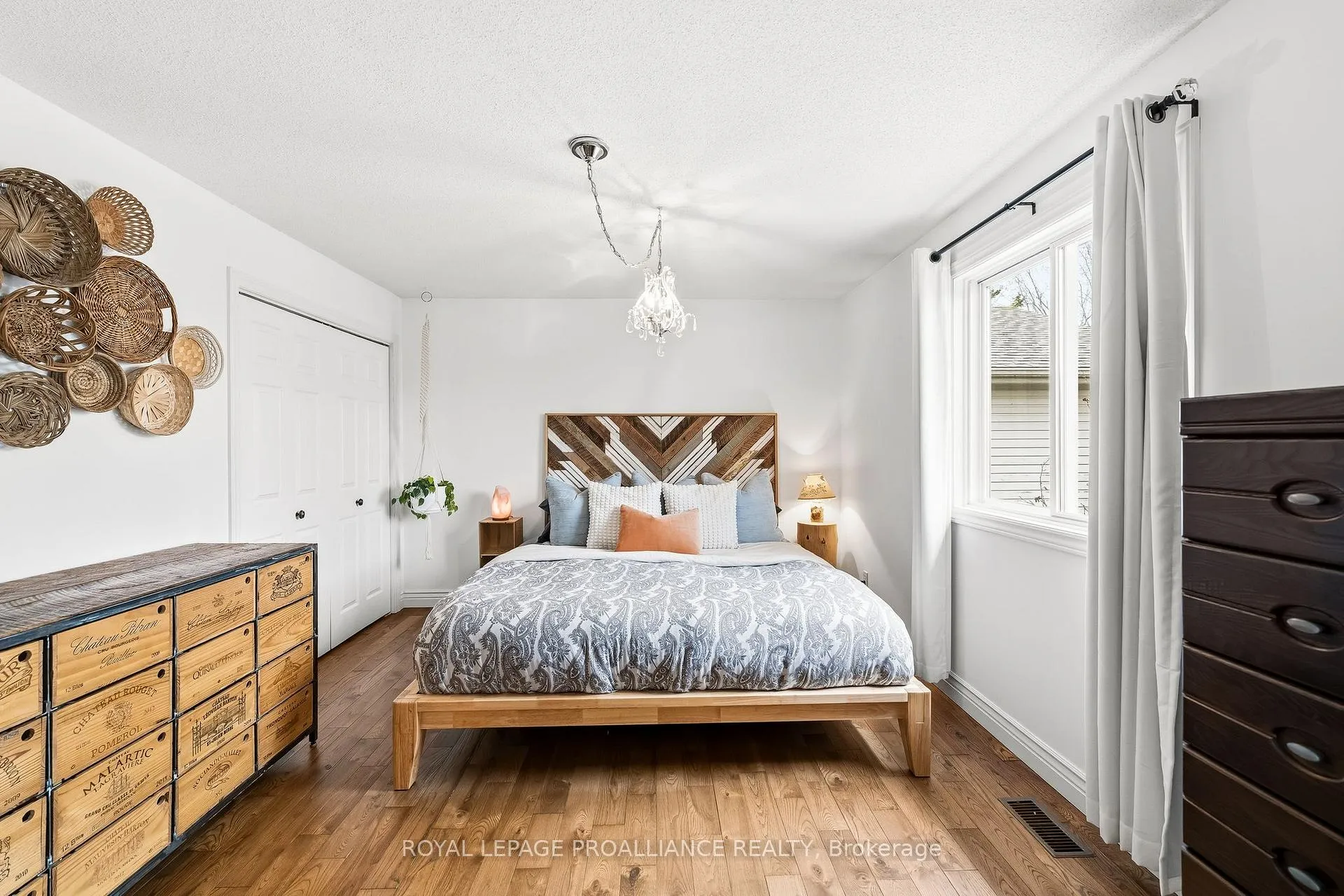 Photo 17 of 12 Marina Drive, Brighton — HOMEH