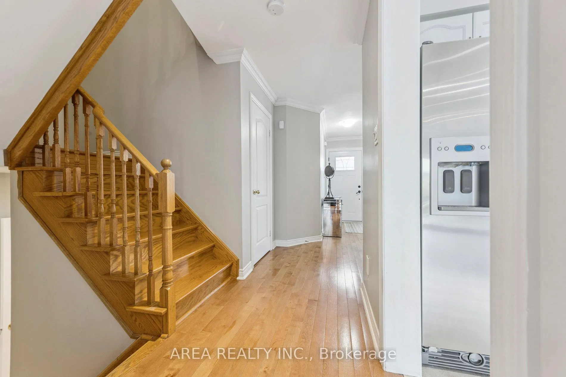 Photo 7 of 43 Chatterson Street, Whitby, Rolling Acres — HOMEH