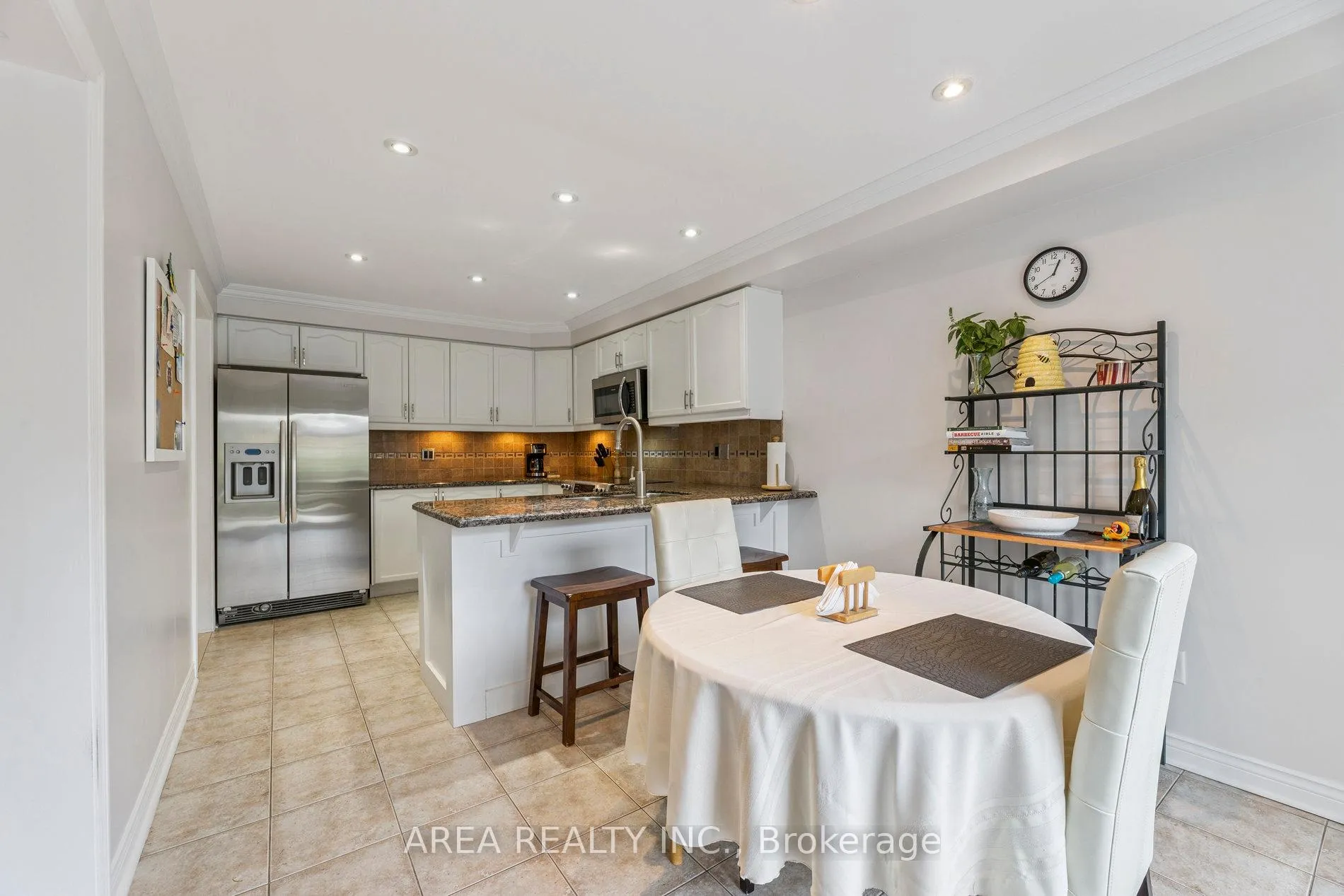 Photo 12 of 43 Chatterson Street, Whitby, Rolling Acres — HOMEH