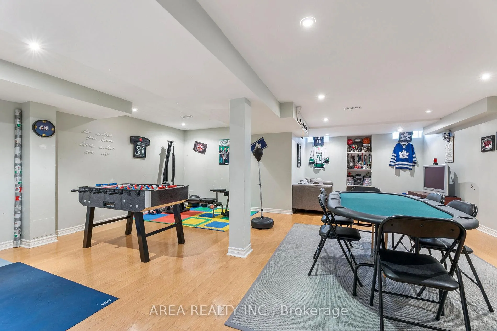 Photo 30 of 43 Chatterson Street, Whitby, Rolling Acres — HOMEH