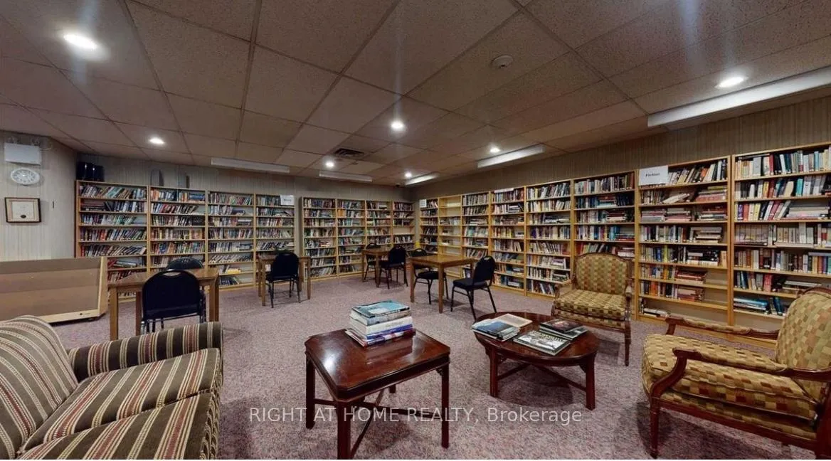 Photo 3 of Unit 607, 45 Carlton Street, Toronto, Church-Yonge Corridor — HOMEH