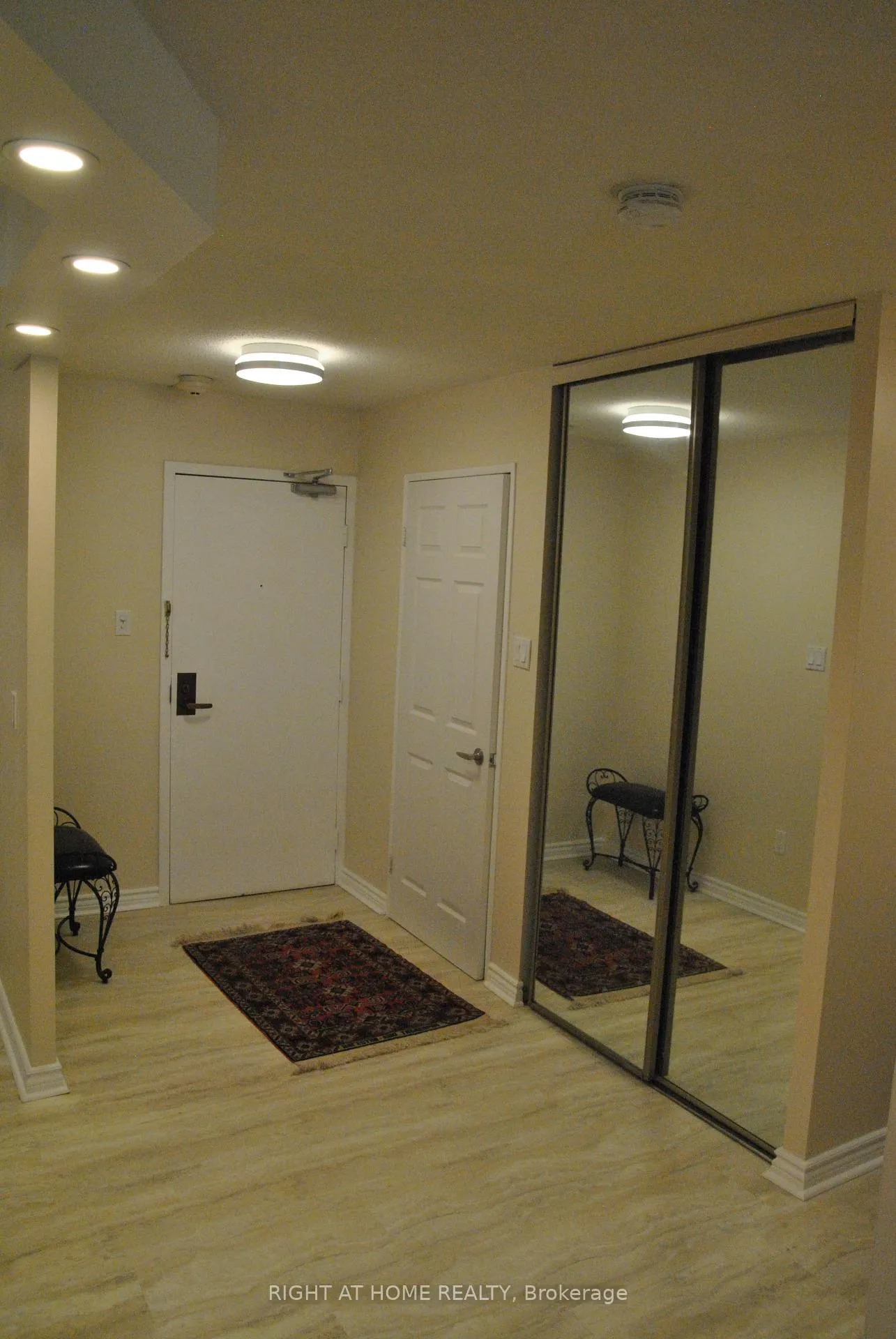 Photo 6 of Unit 607, 45 Carlton Street, Toronto, Church-Yonge Corridor — HOMEH