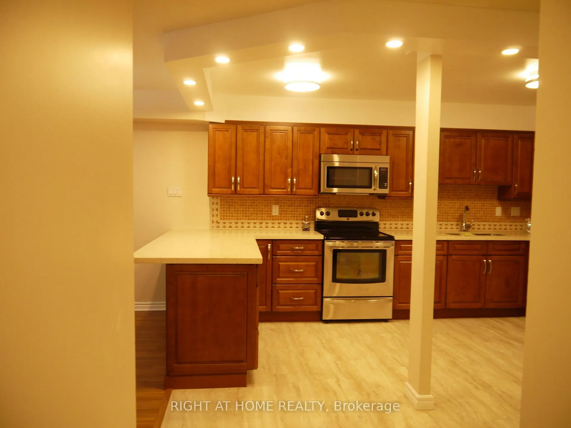 Photo 21 of Unit 607, 45 Carlton Street, Toronto, Church-Yonge Corridor — HOMEH