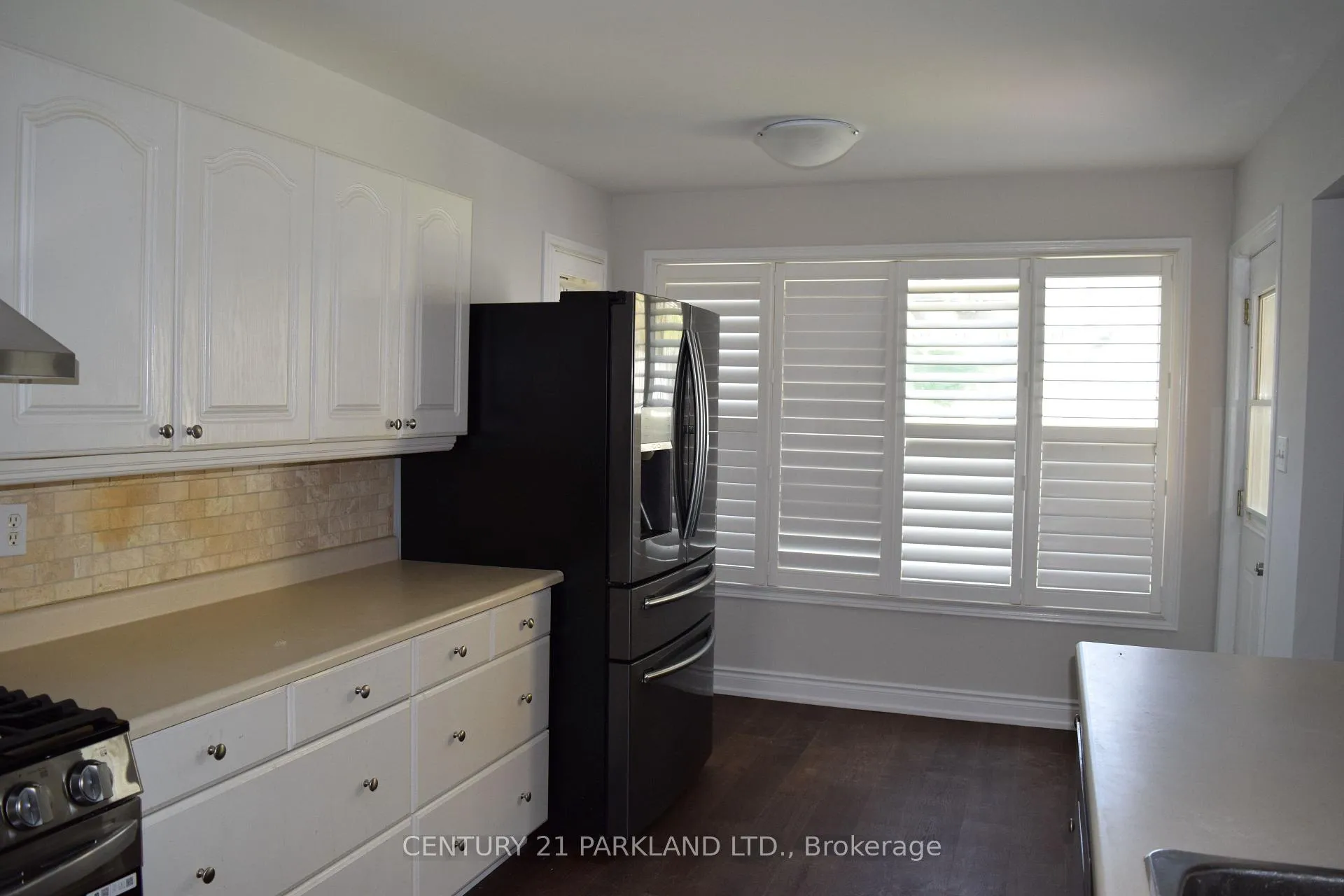 Photo 3 of 797 Lochness Crescent, Oshawa, McLaughlin — HOMEH