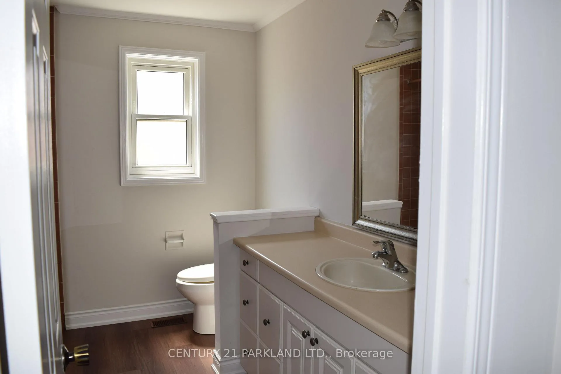 Photo 17 of 797 Lochness Crescent, Oshawa, McLaughlin — HOMEH