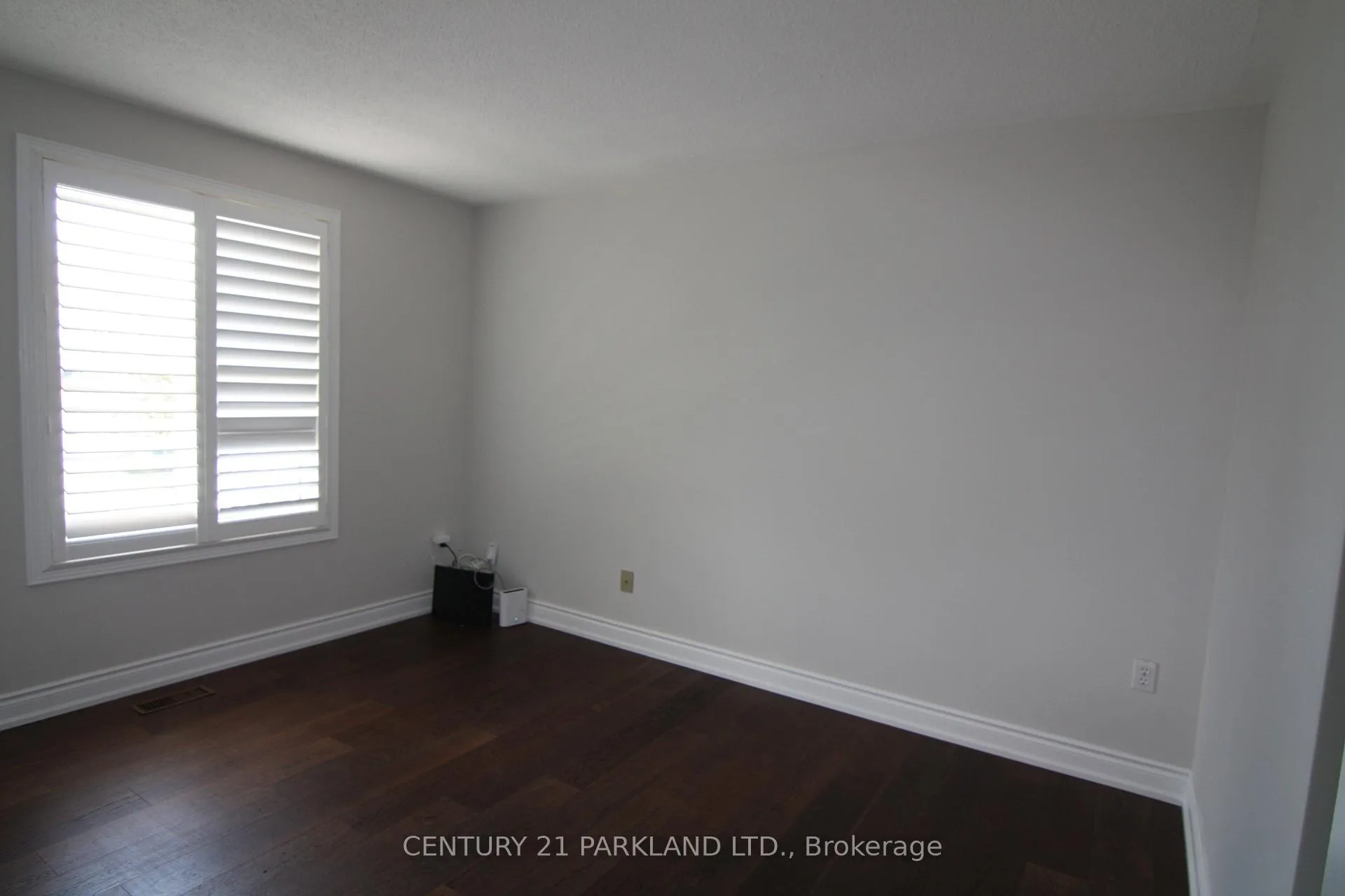 Photo 19 of 797 Lochness Crescent, Oshawa, McLaughlin — HOMEH