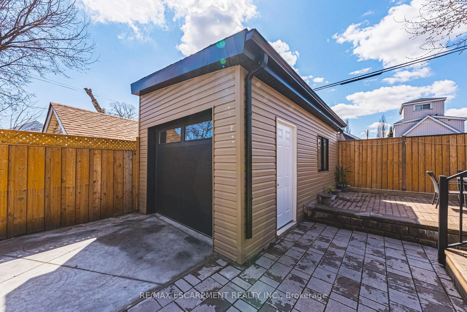 Photo 46 of 68 Vansitmart Avenue, Hamilton, Homeside — HOMEH