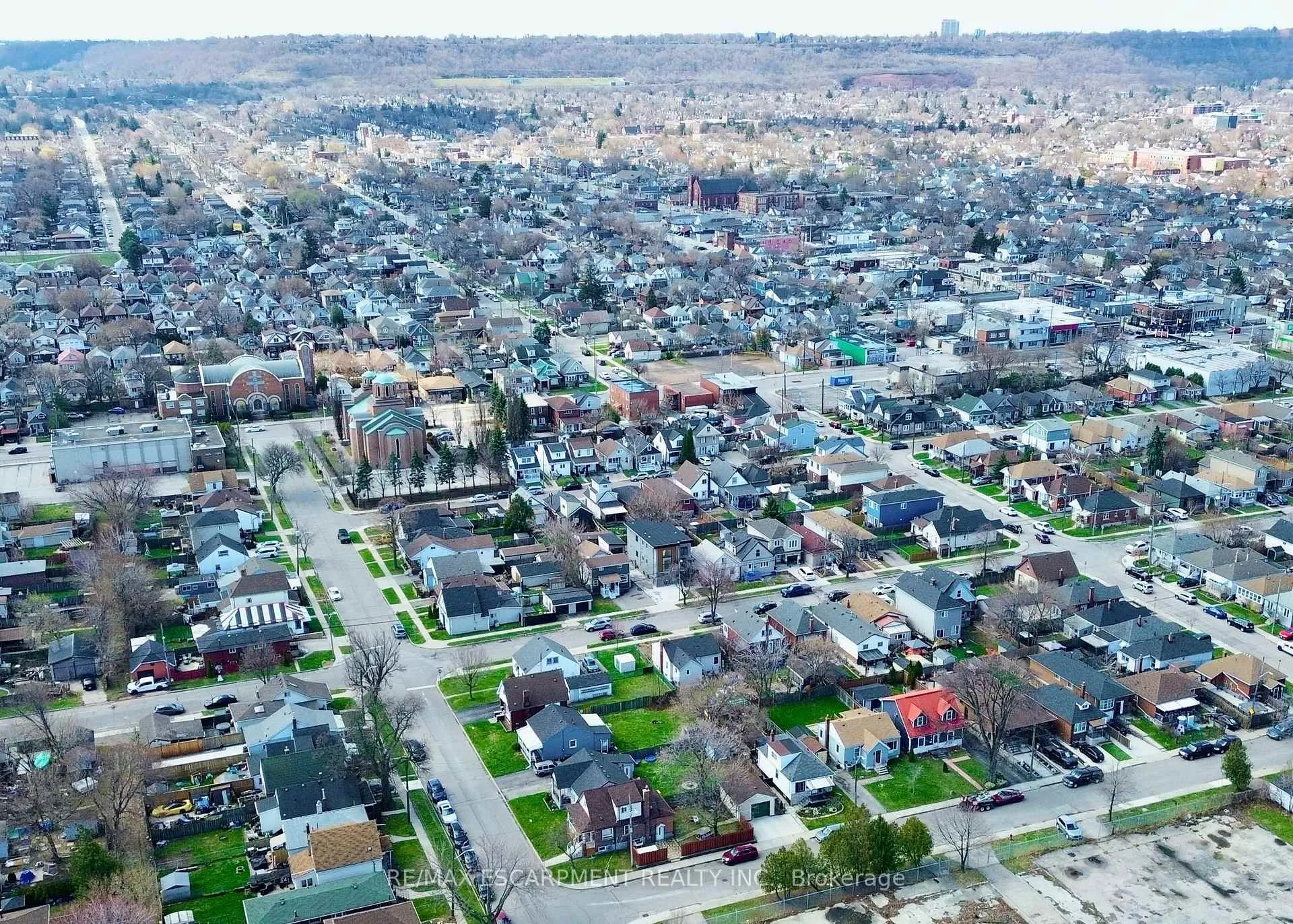Photo 50 of 68 Vansitmart Avenue, Hamilton, Homeside — HOMEH