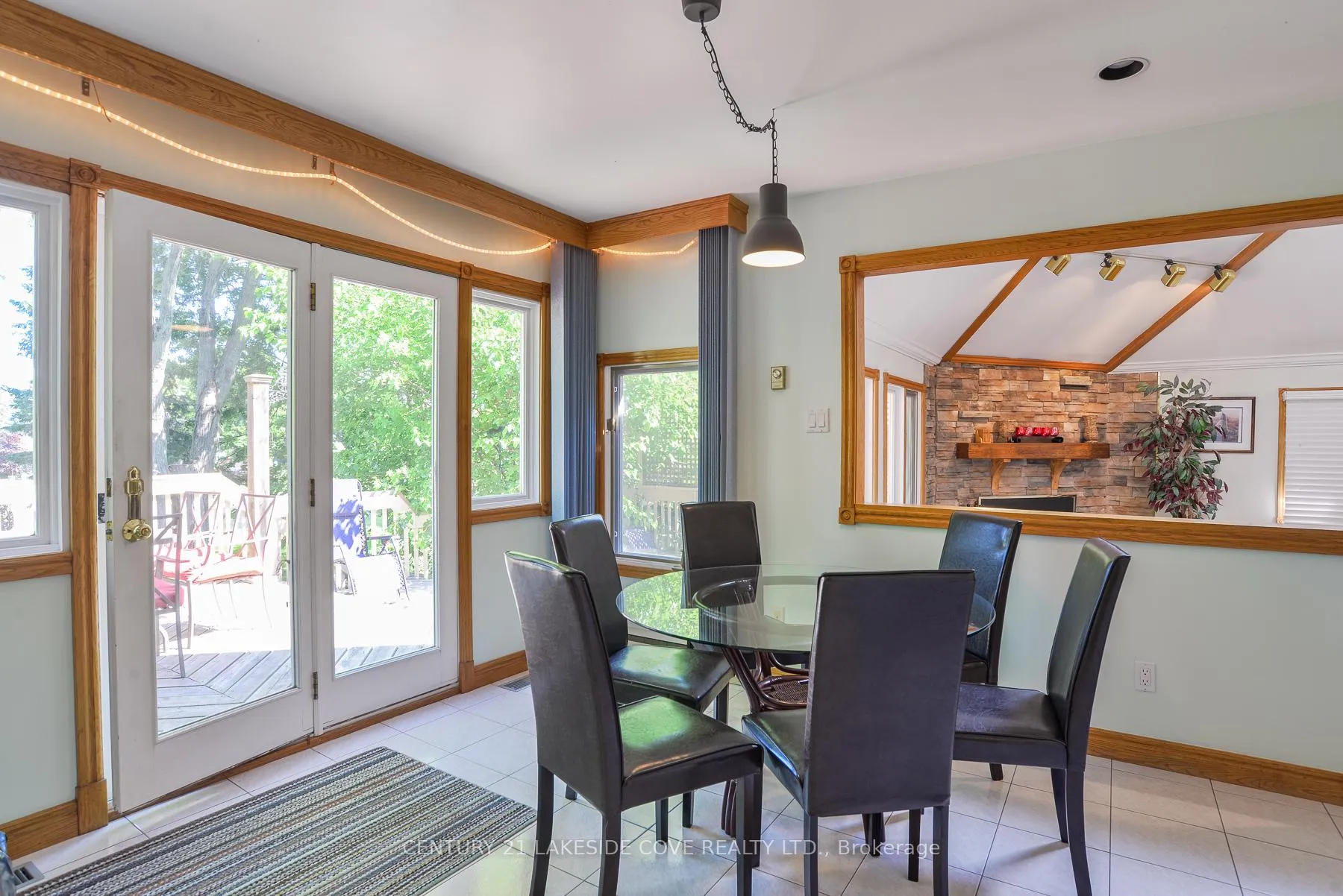 Photo 12 of 40 Ridge Avenue, Ramara, Brechin — HOMEH