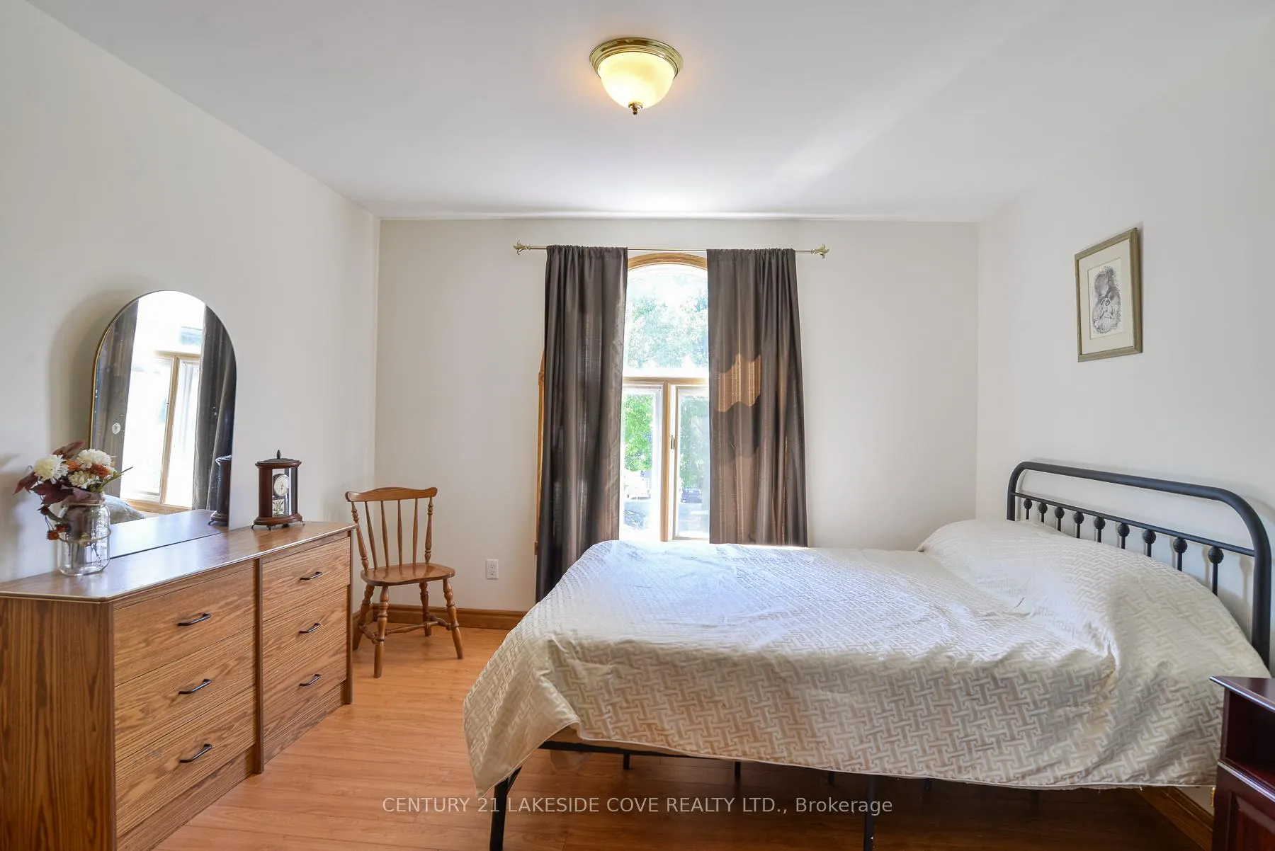 Photo 19 of 40 Ridge Avenue, Ramara, Brechin — HOMEH