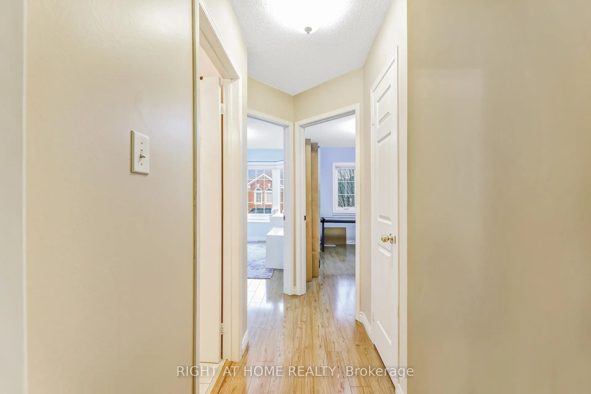 Photo 17 of 130 Mosaics Avenue, Aurora, Aurora Highlands — HOMEH