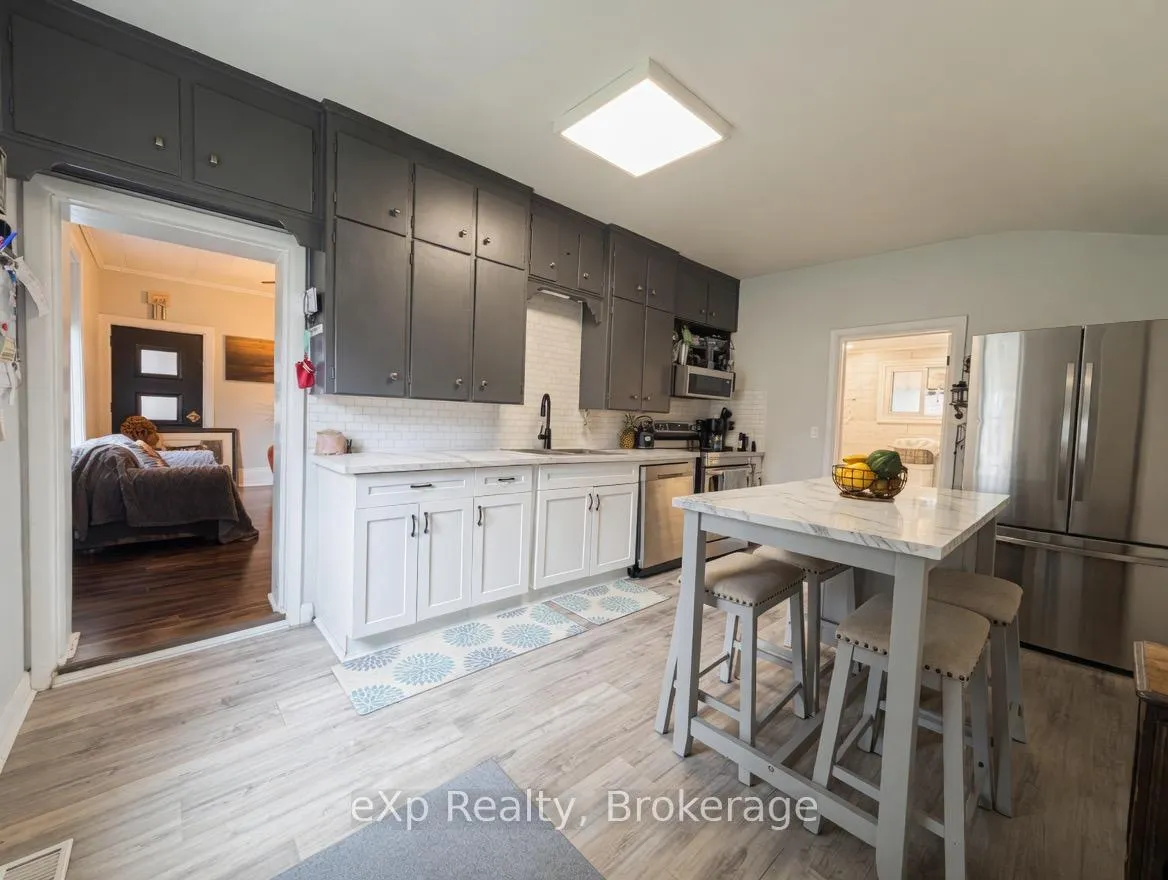 Photo 25 of 572 9th Avenue, Hanover — HOMEH