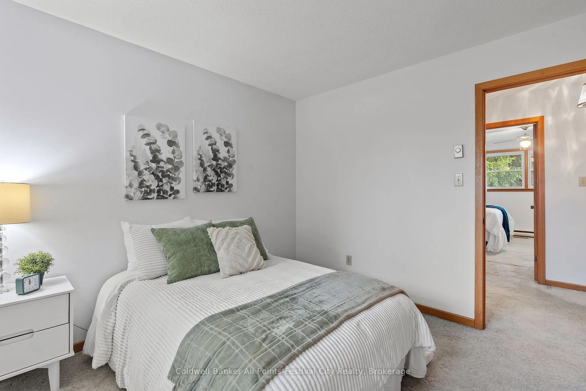 Photo 25 of 4 Suncoast Drive W, Goderich, Goderich (Town) — HOMEH