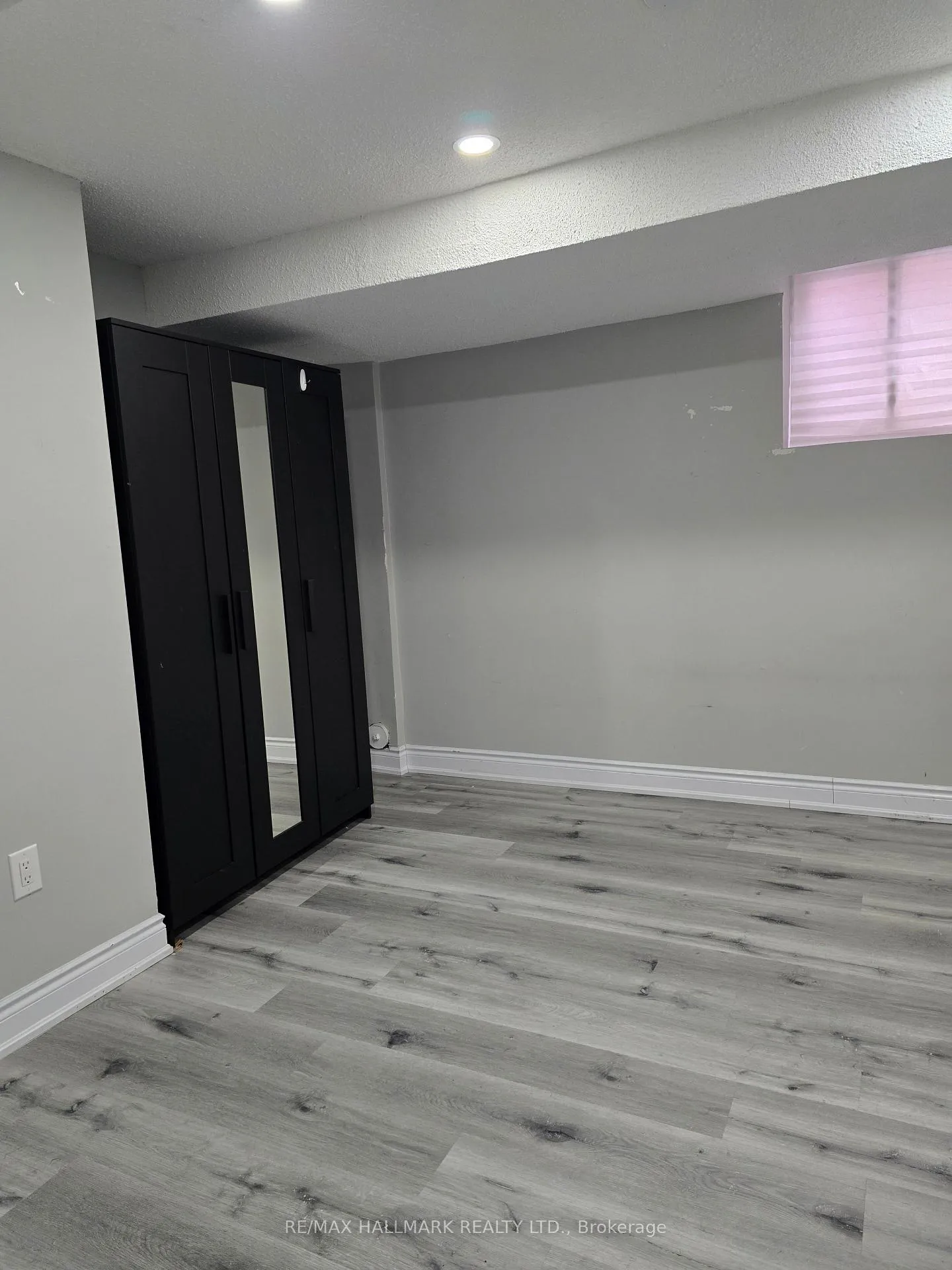 Photo 10 of 31 Sheepberry Terrace, Brampton, Fletcher's Meadow — HOMEH