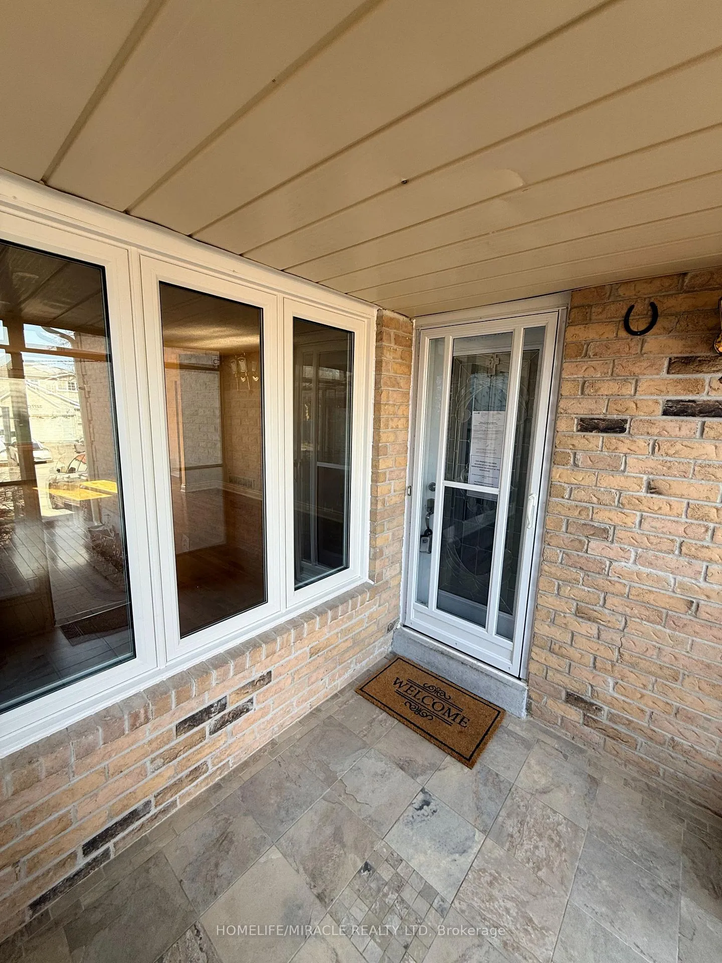 Photo 6 of 2274 Chapman Court, Pickering, Brock Ridge — HOMEH