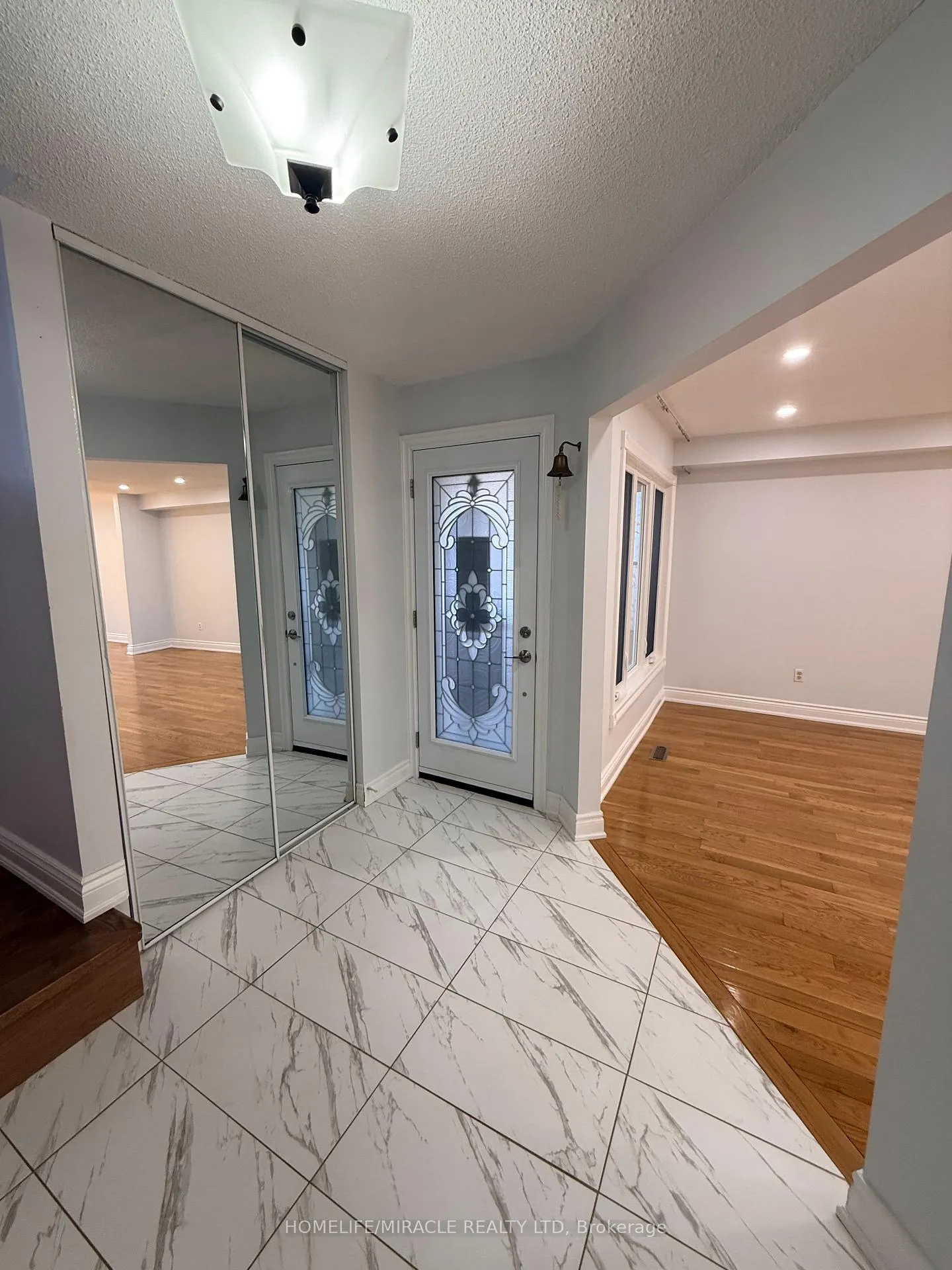 Photo 7 of 2274 Chapman Court, Pickering, Brock Ridge — HOMEH