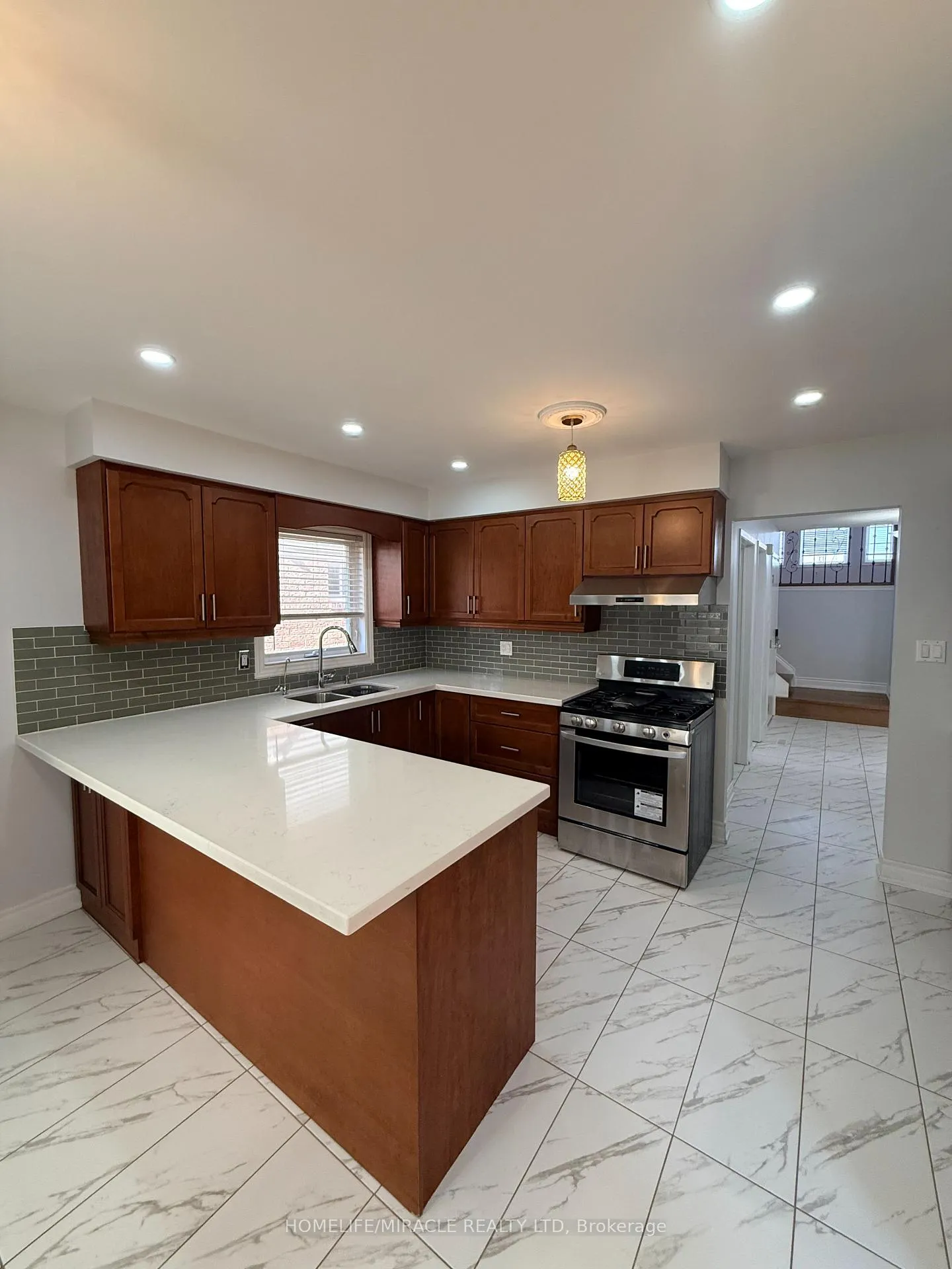 Photo 15 of 2274 Chapman Court, Pickering, Brock Ridge — HOMEH