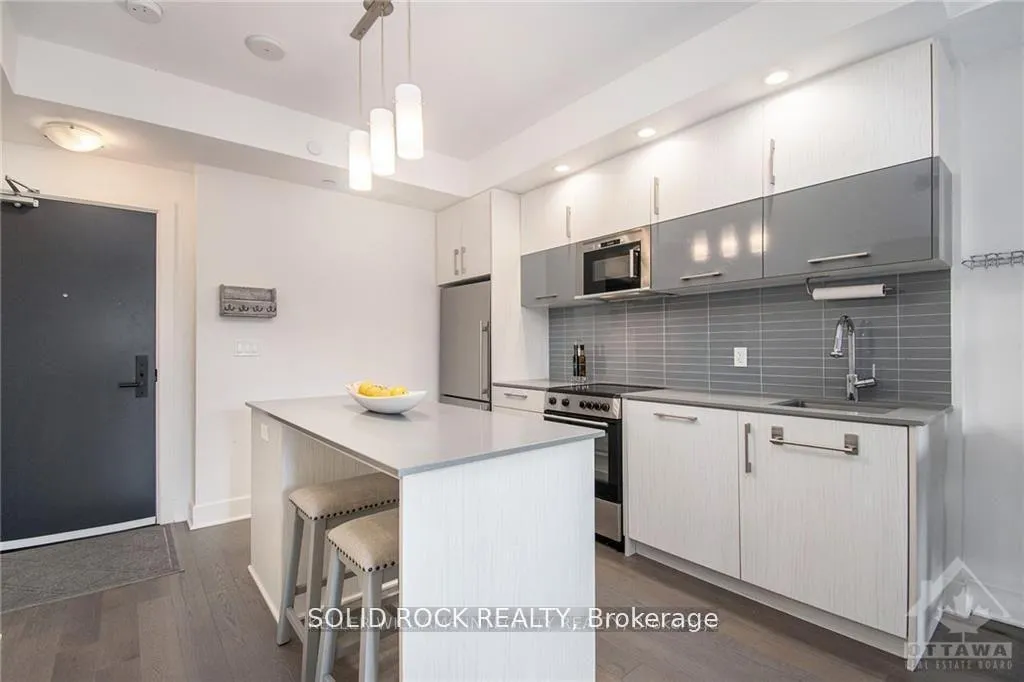 Photo 5 of Unit 213, 255 Bay Street, Ottawa, Ottawa Centre — HOMEH