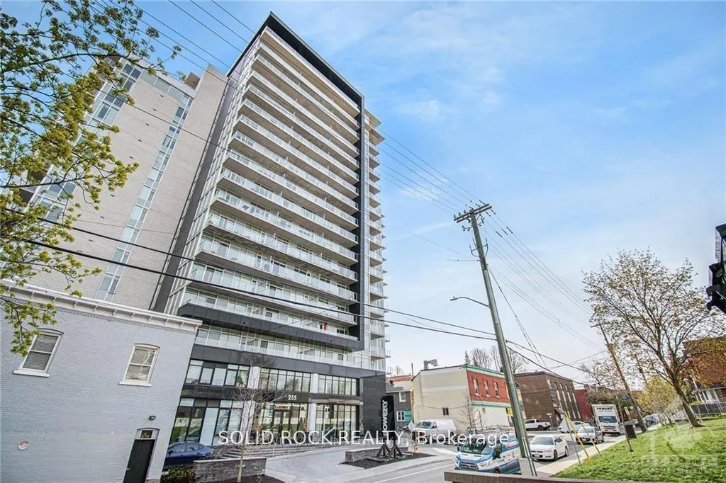 Photo of Unit 213, 255 Bay Street