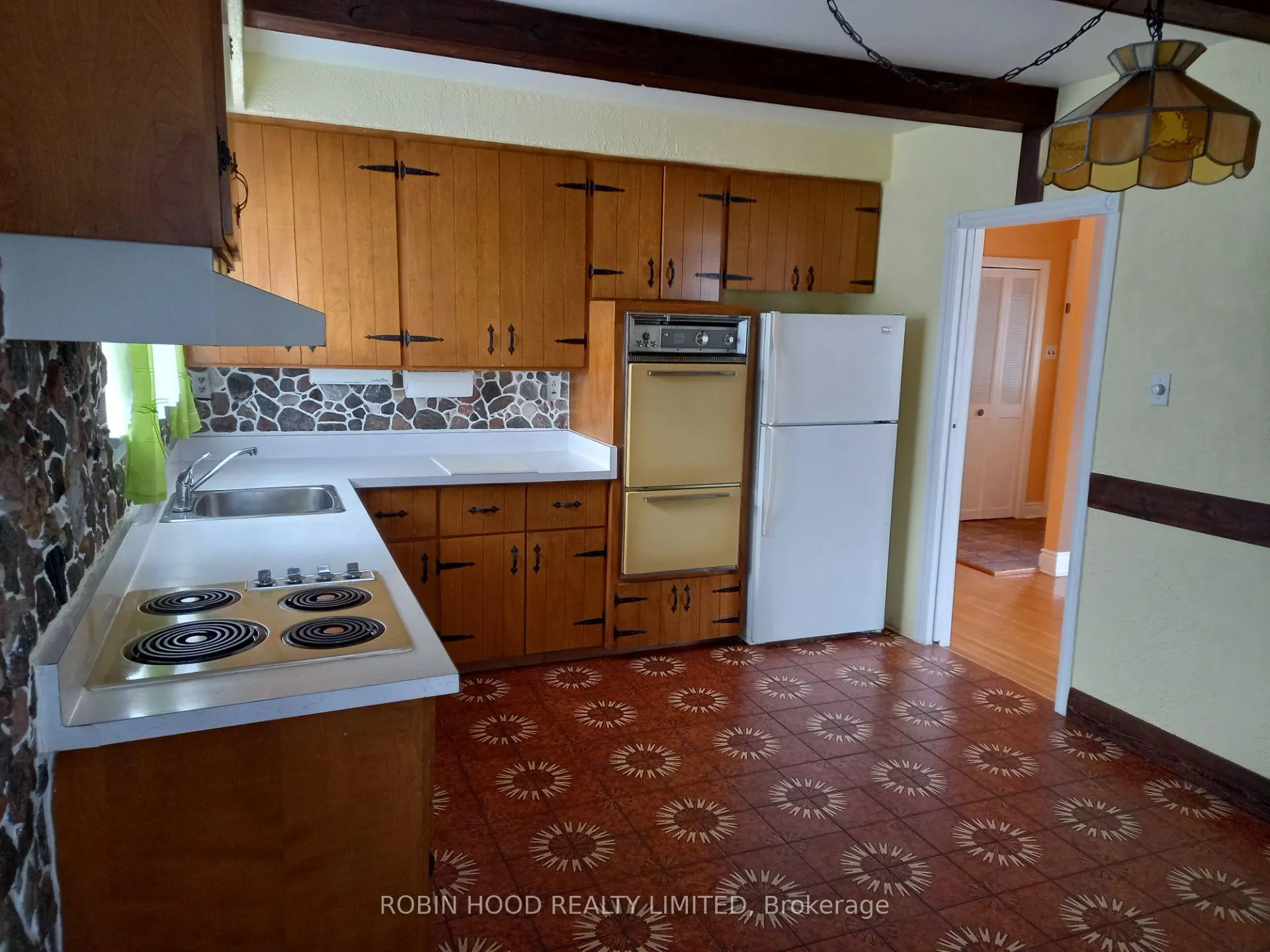 Photo 13 of 238 Thistle Down Boulevard, Etobicoke, Thistletown-Beaumonde Heights — HOMEH