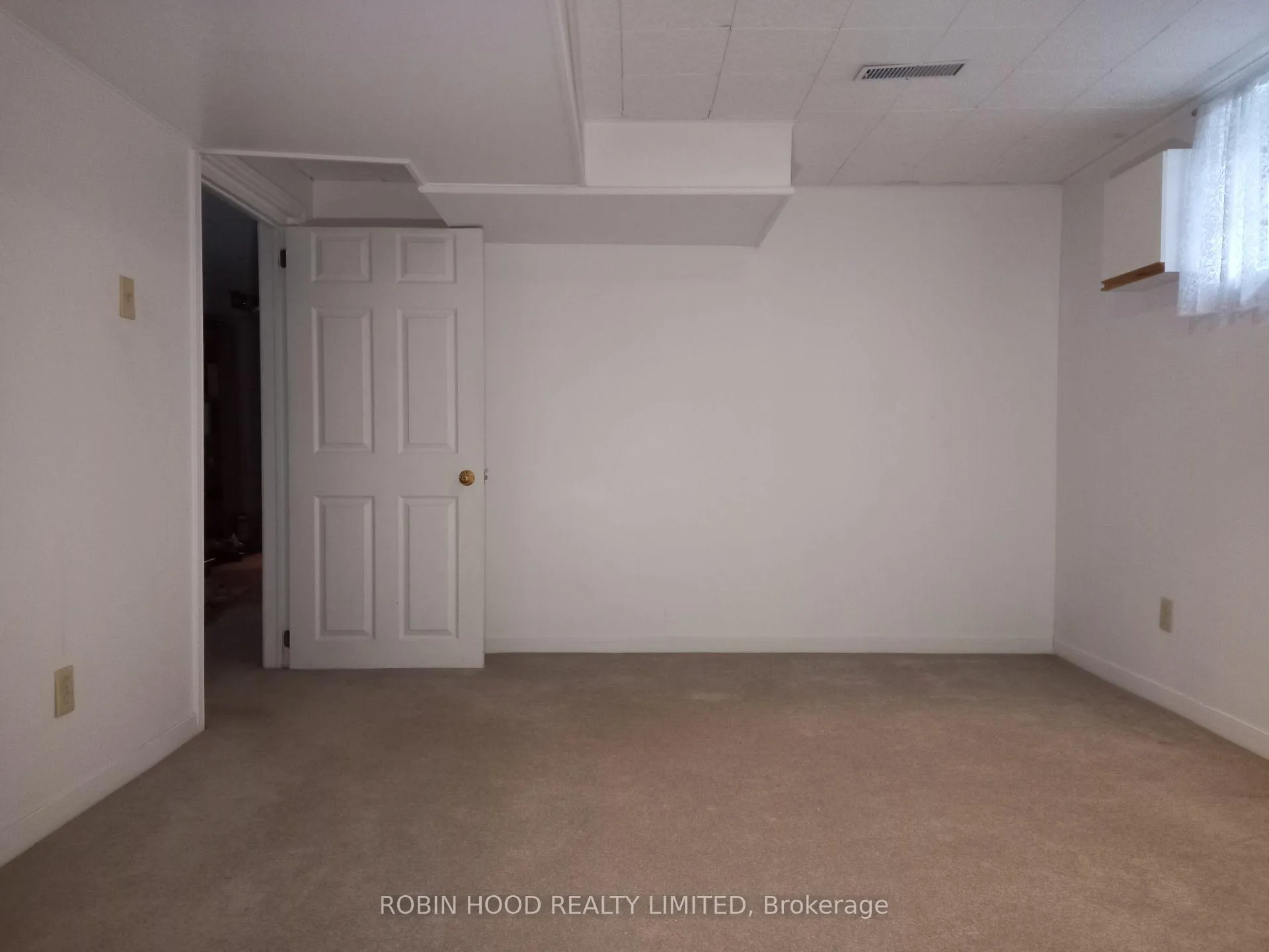 Photo 18 of 238 Thistle Down Boulevard, Etobicoke, Thistletown-Beaumonde Heights — HOMEH