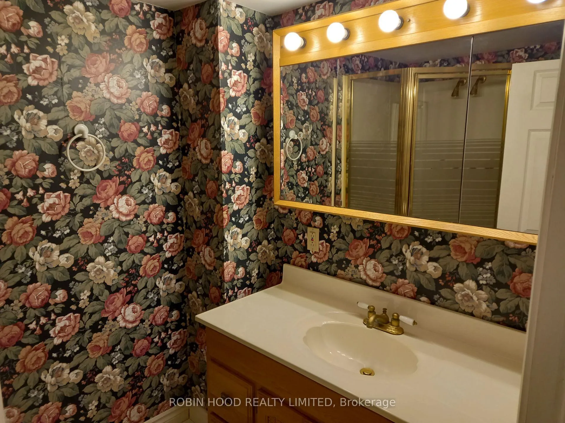 Photo 22 of 238 Thistle Down Boulevard, Etobicoke, Thistletown-Beaumonde Heights — HOMEH