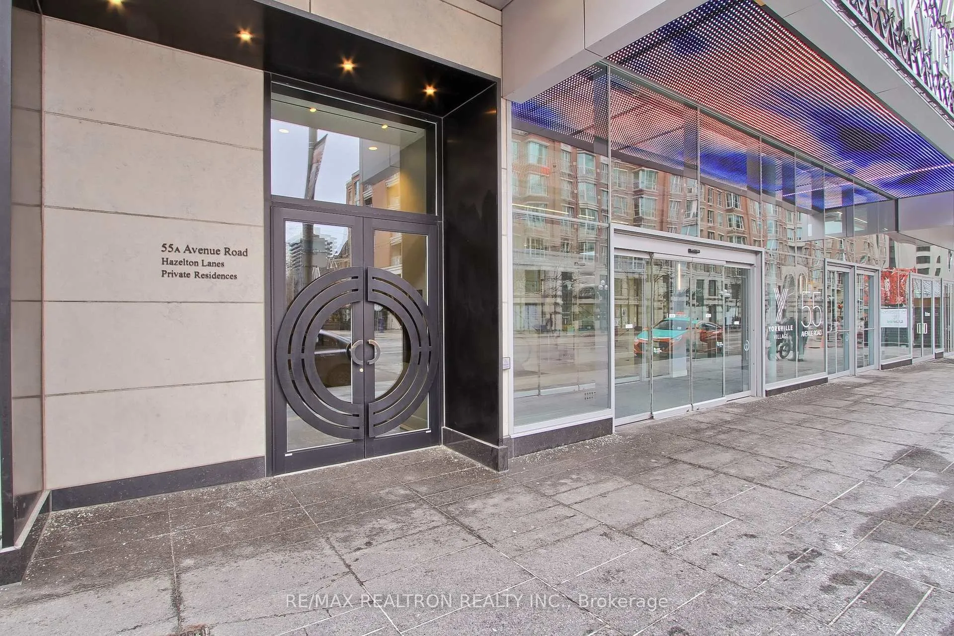 Photo 2 of Unit 406, 55A Avenue Road, Toronto, The Annex — HOMEH