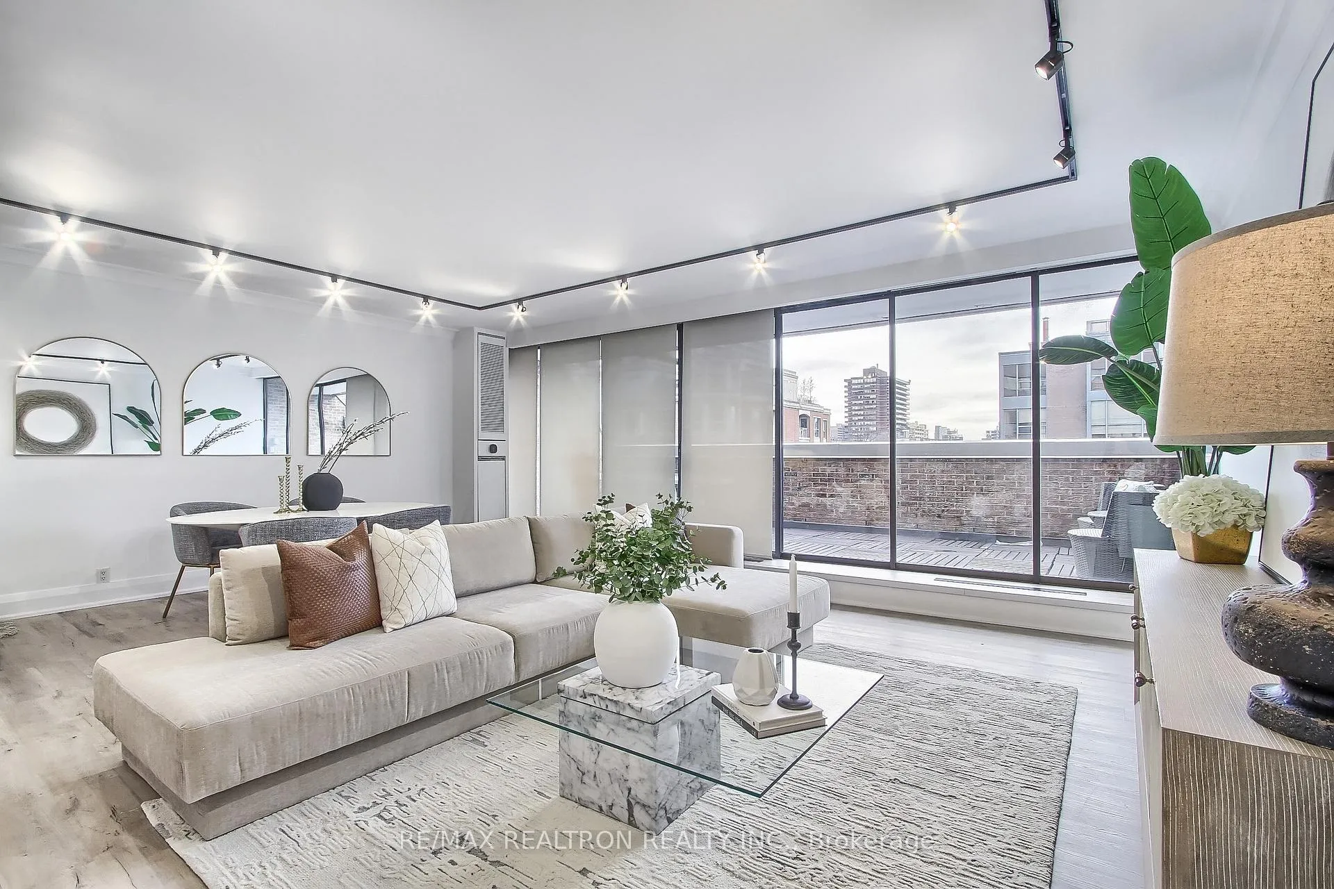 Photo 23 of Unit 406, 55A Avenue Road, Toronto, The Annex — HOMEH
